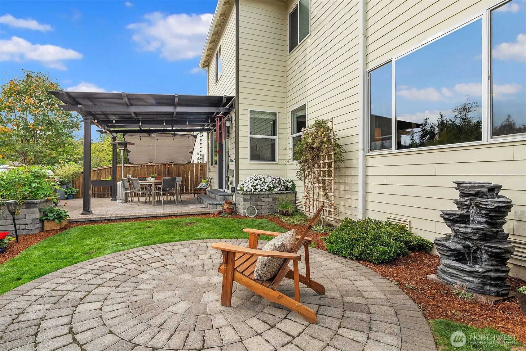 27827 153rd Place SE, Kent, WA 98042-4017