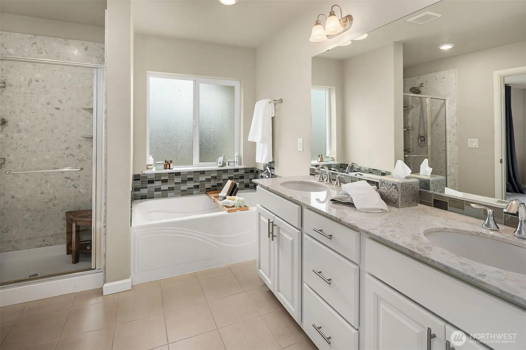 27827 153rd Place SE, Kent, WA 98042-4017