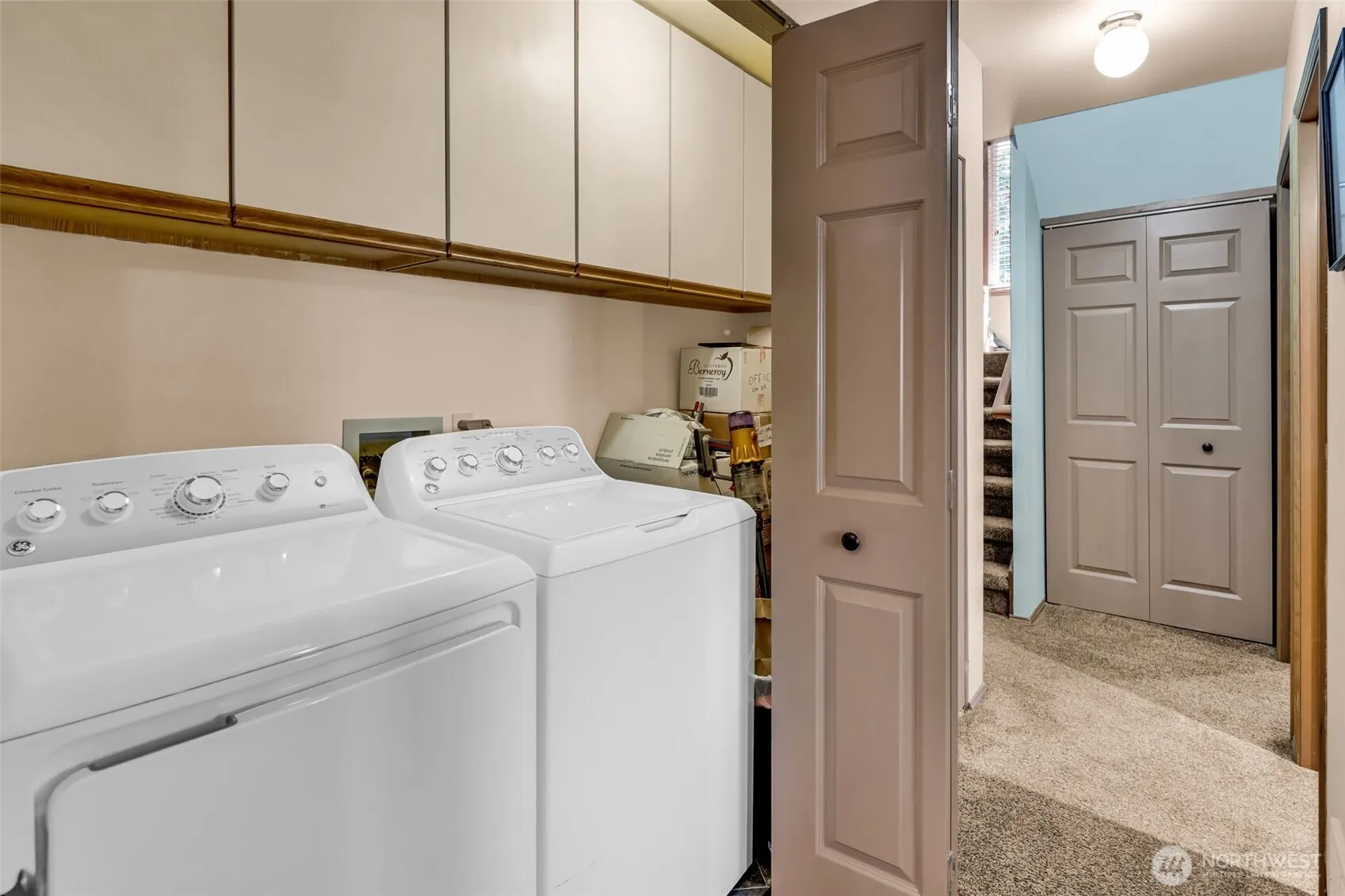 10513 Whitman Avenue N, Seattle, WA 98133