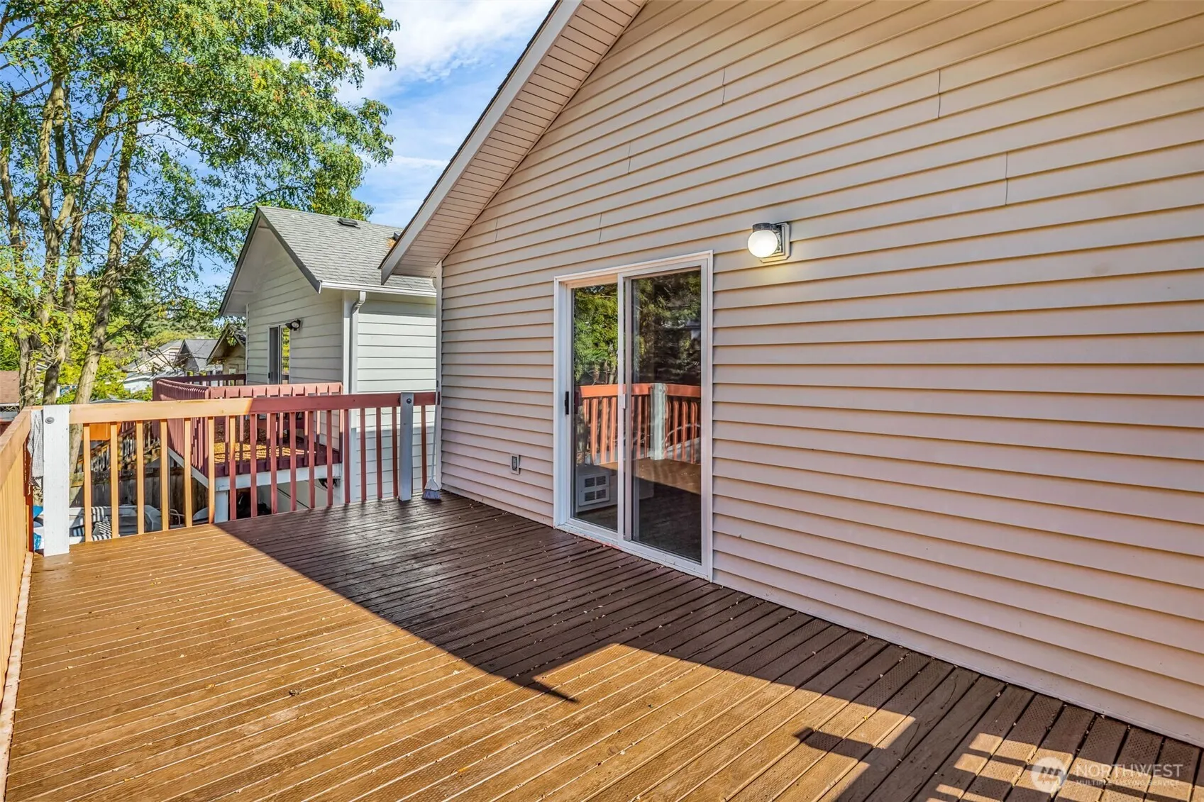 10513 Whitman Avenue N, Seattle, WA 98133