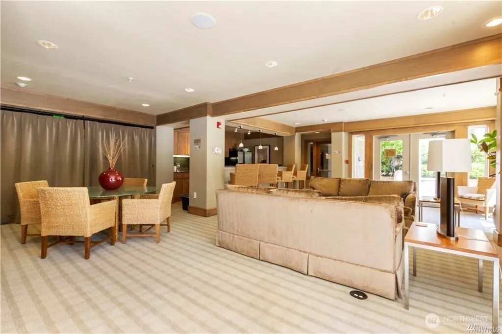 1545 NW 57th Street #231, Seattle, WA 98107