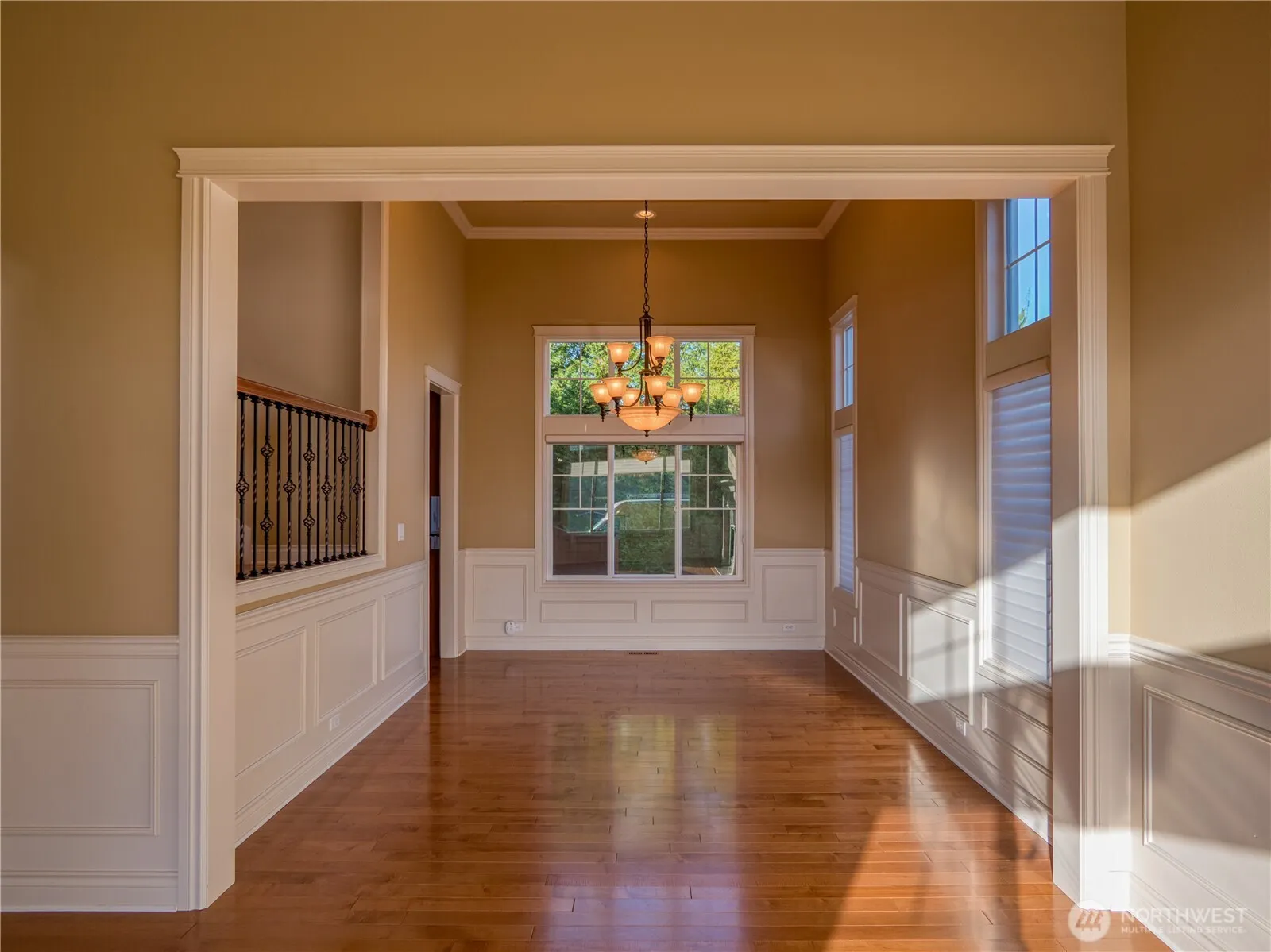 11931 157th Avenue NE, Redmond, WA 98052-2250
