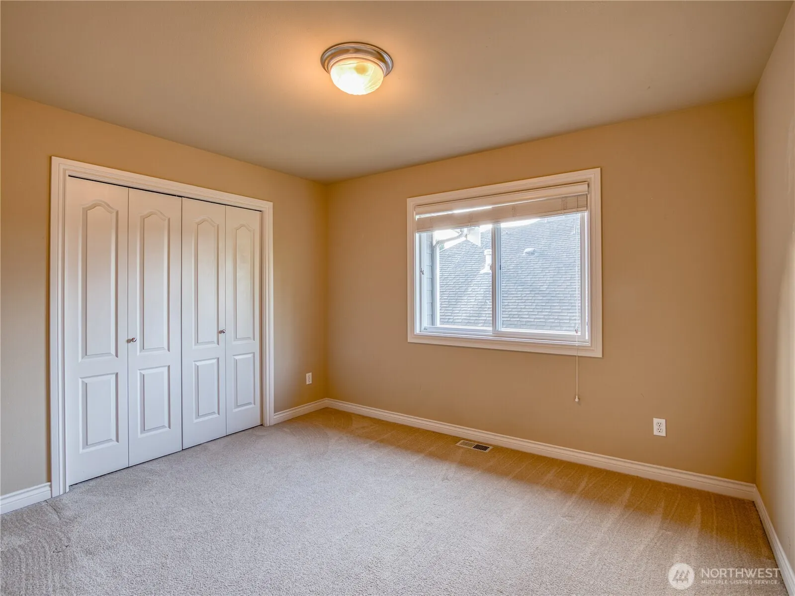 11931 157th Avenue NE, Redmond, WA 98052-2250