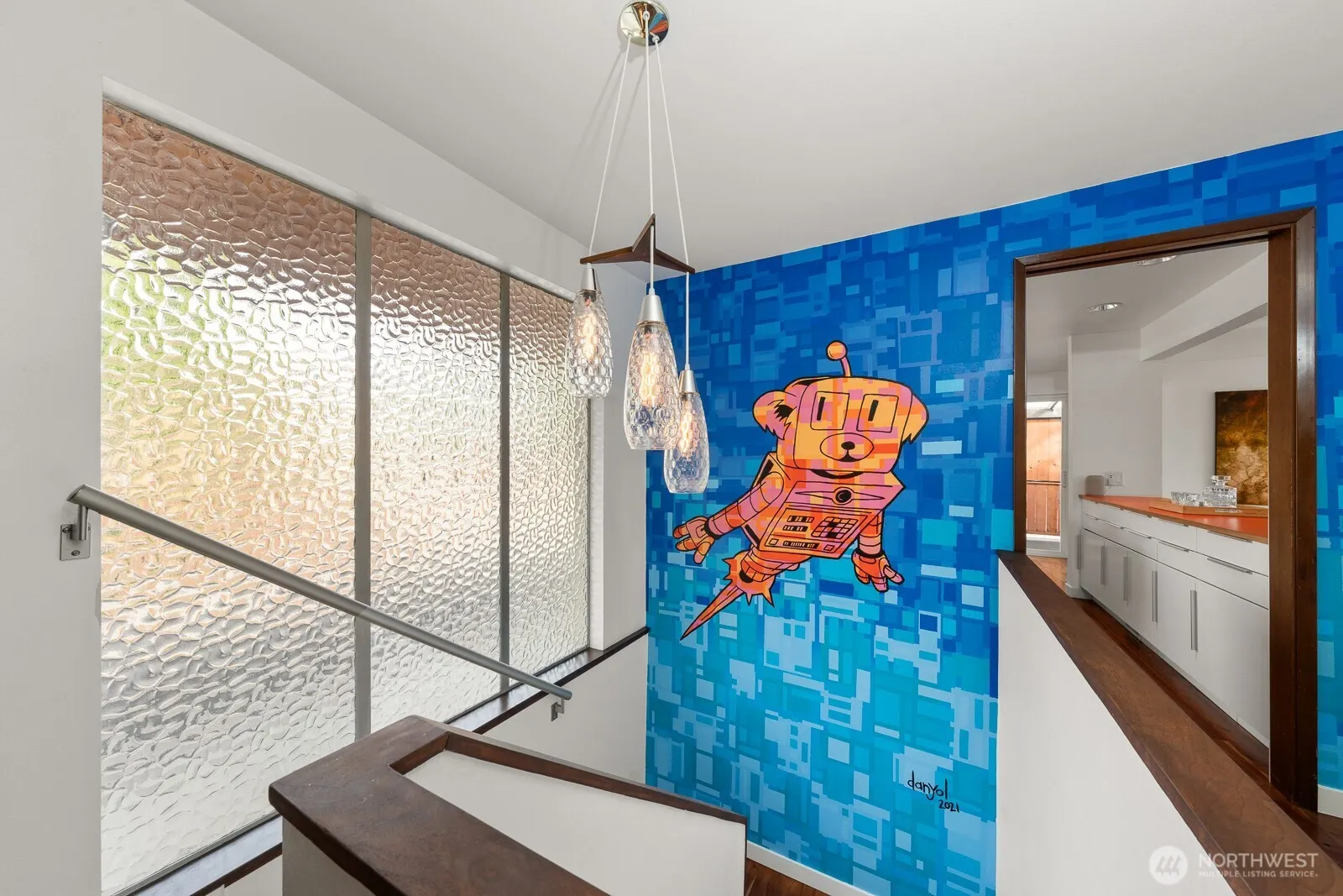 7703 S 128th Street , Seattle, WA 98178