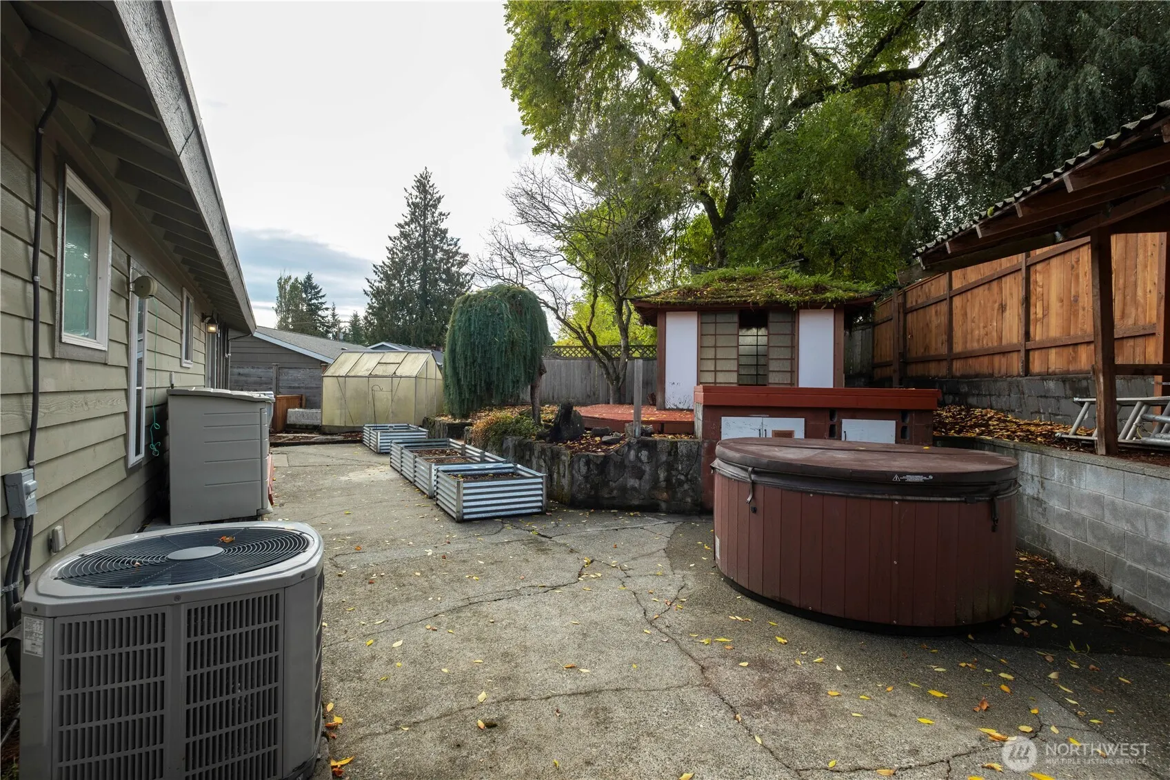 12011 SE 157th Place , Renton, WA 98058
