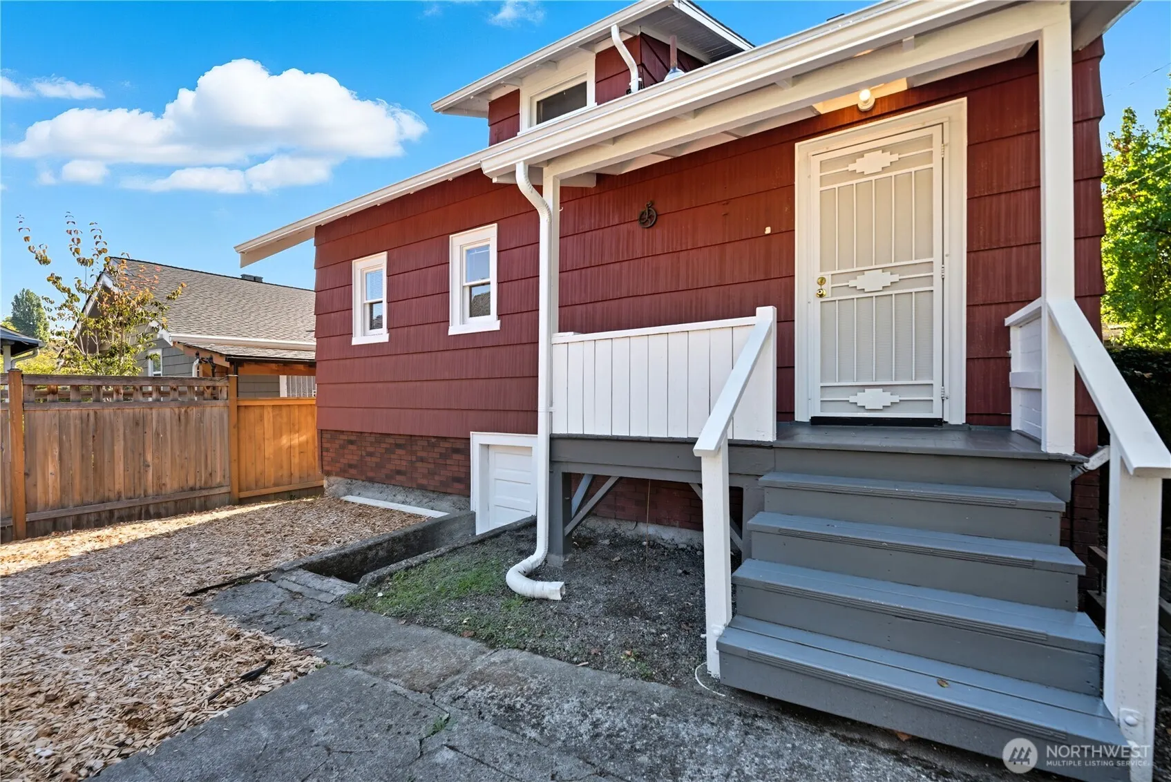 2614 E Spring Street , Seattle, WA 98122