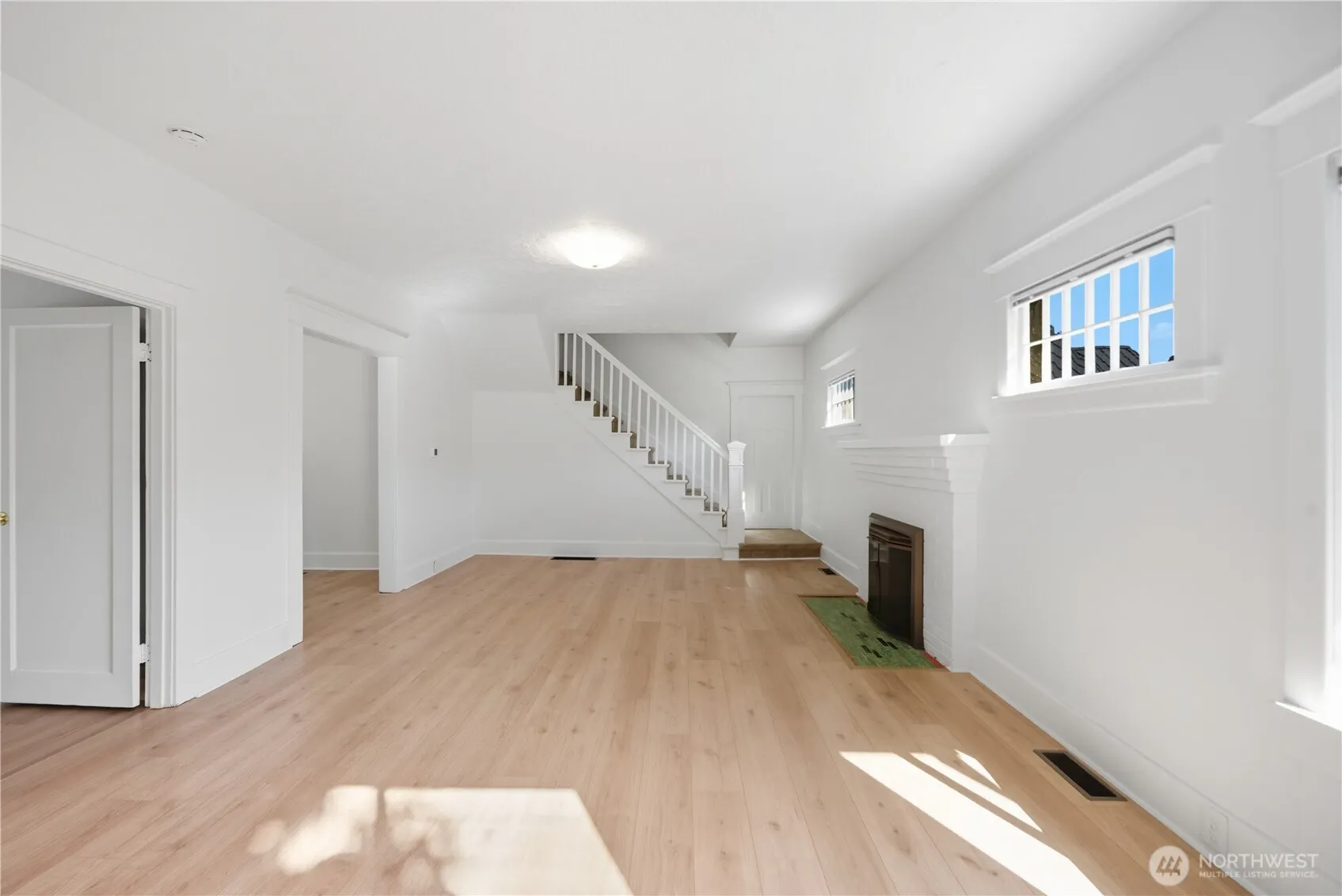 2614 E Spring Street , Seattle, WA 98122