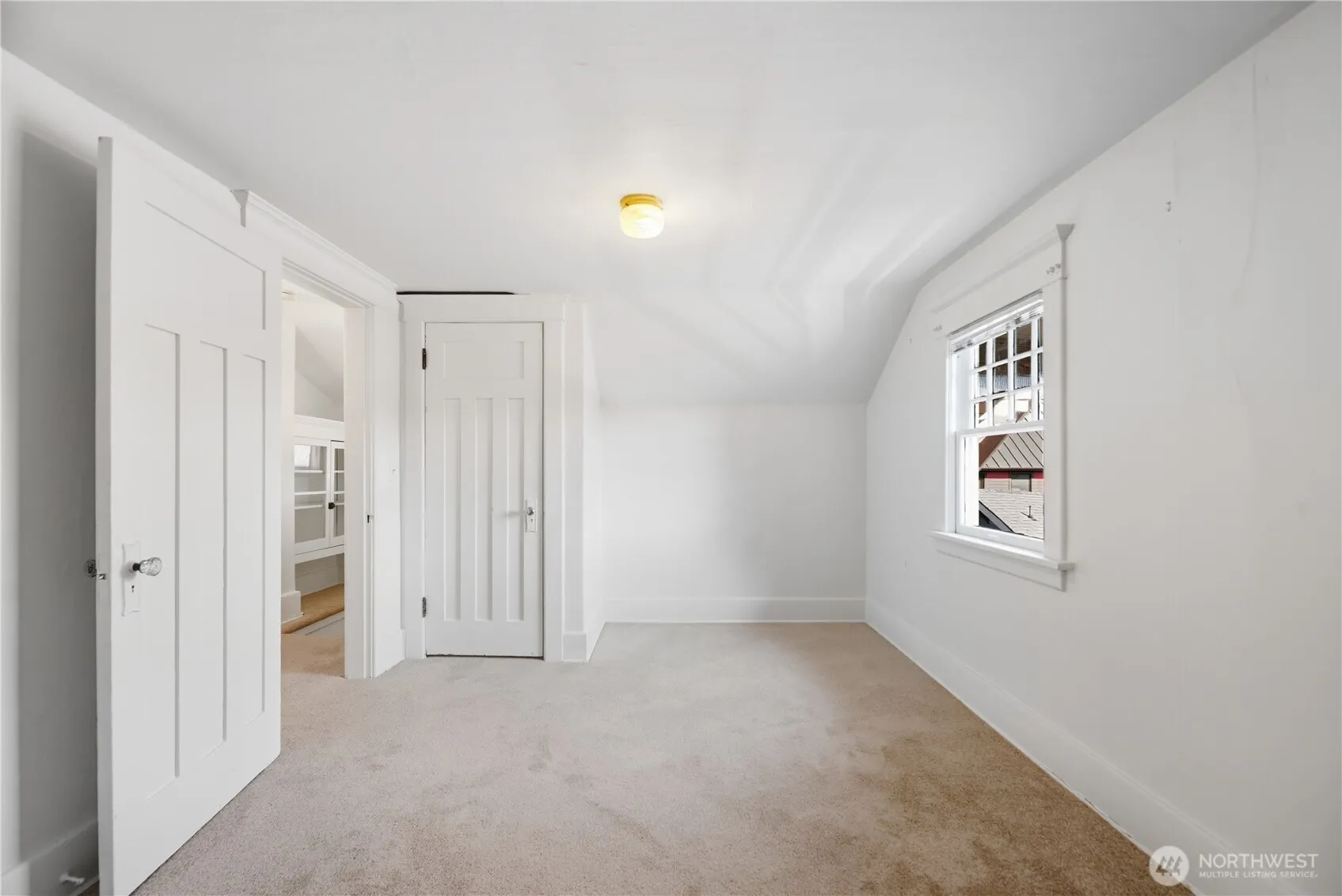 2614 E Spring Street , Seattle, WA 98122
