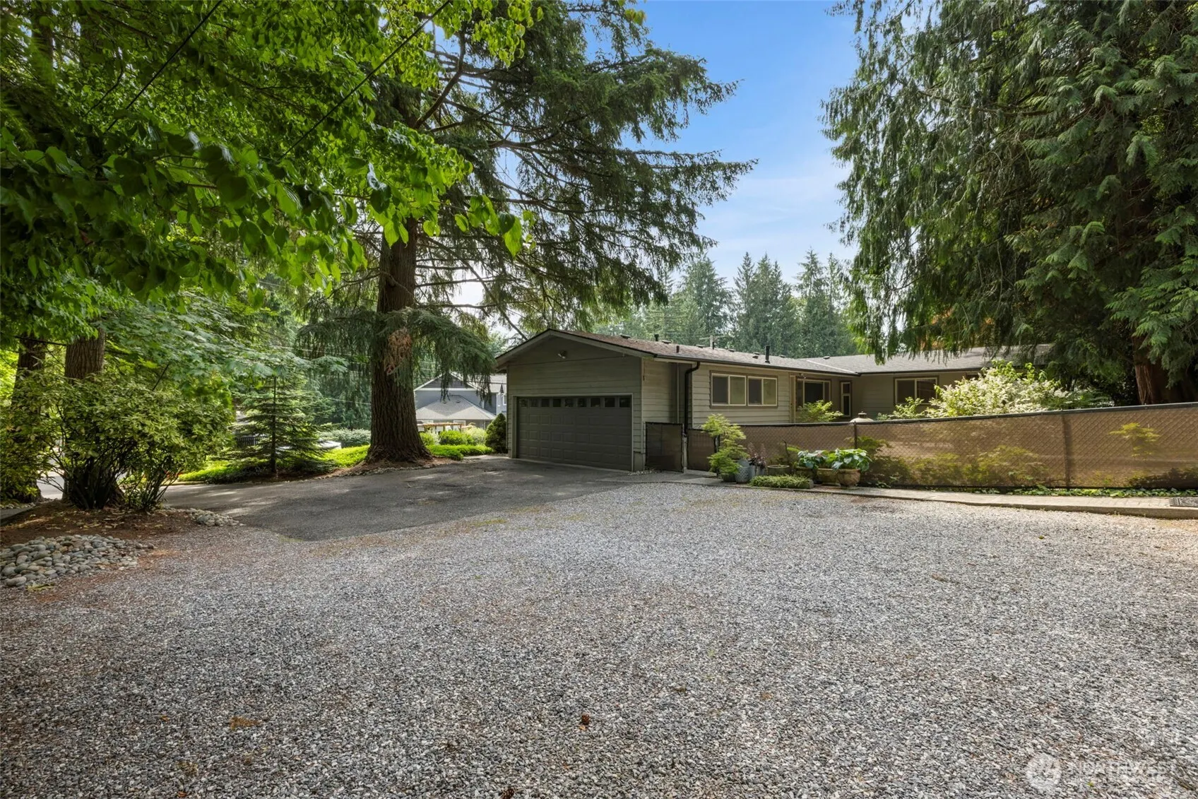 19555 NE 170th Avenue NE, Woodinville, WA 98072-9807