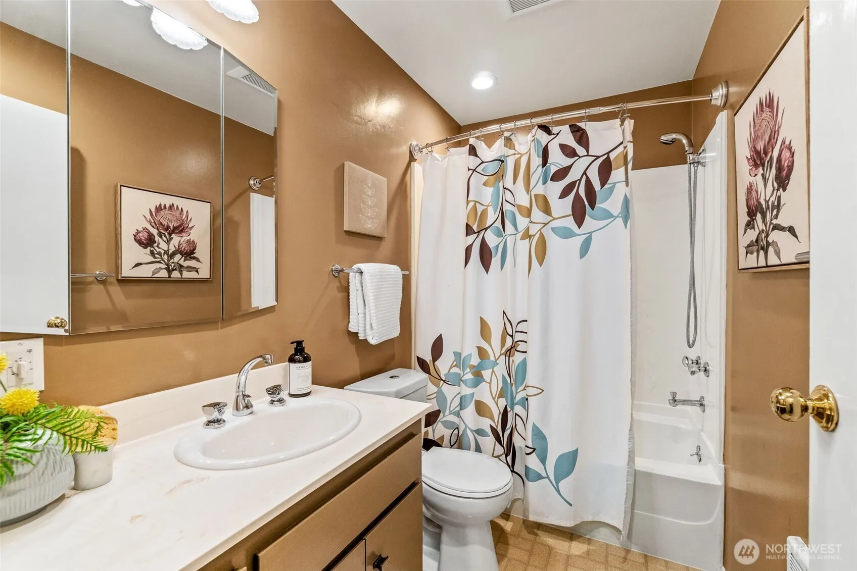 2358 NW 73rd Street , Seattle, WA 98117