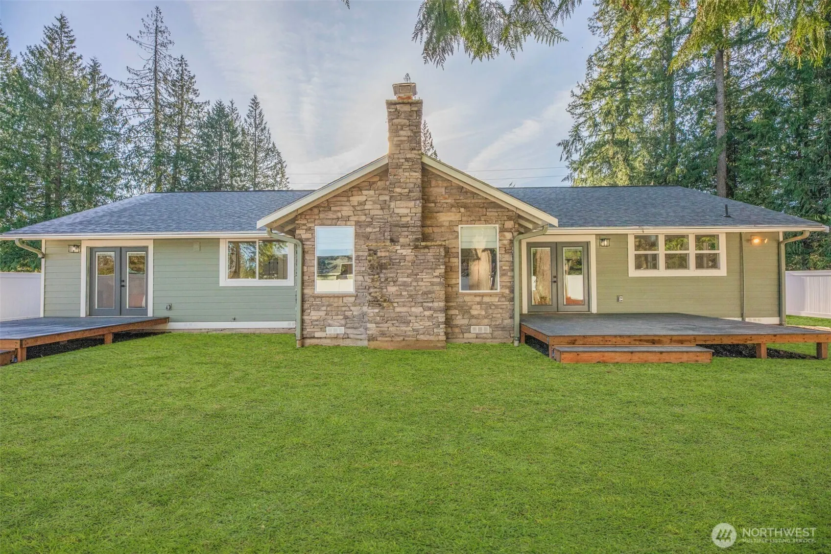 24626 NE 102nd Street #A, Redmond, WA 98053