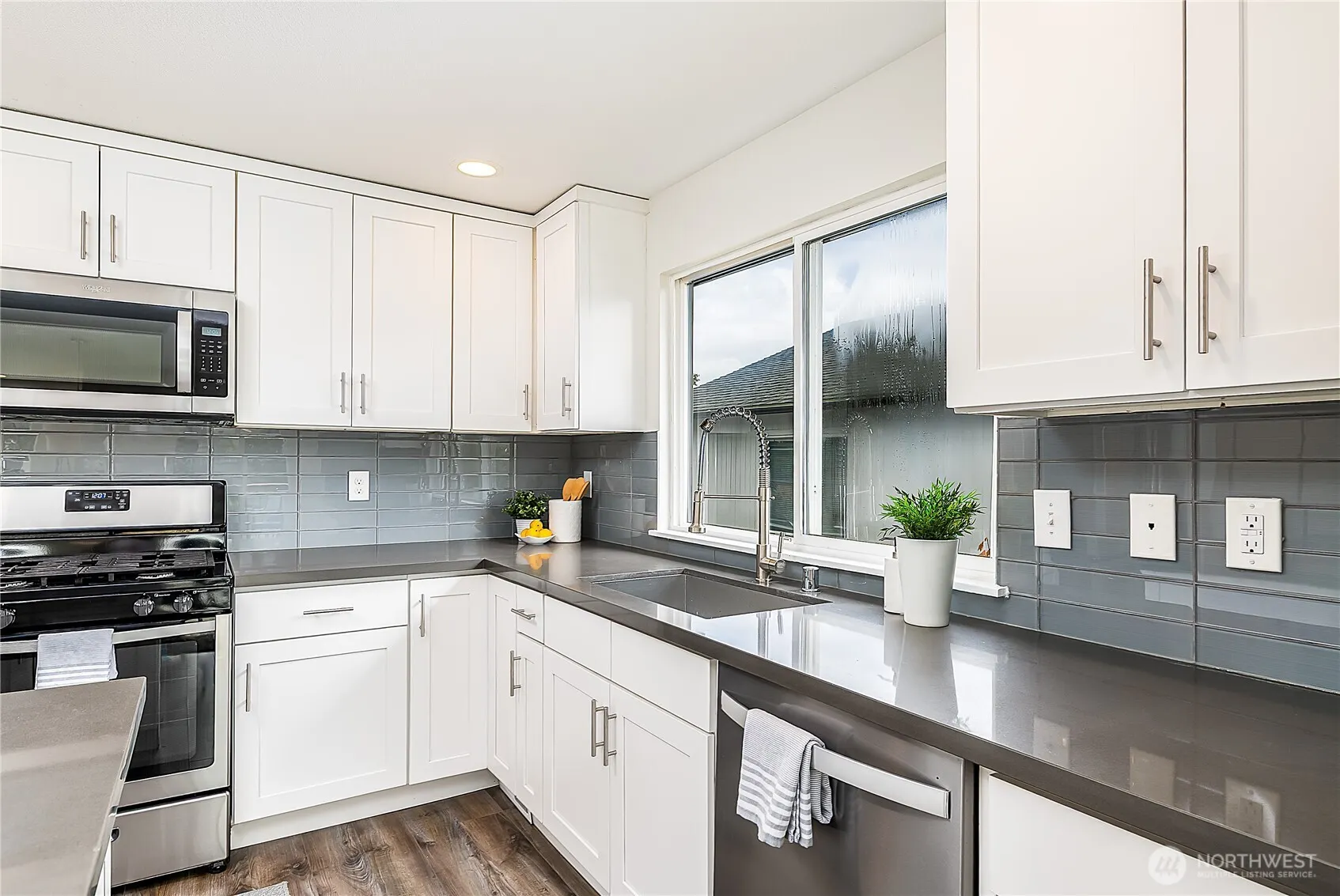 3110 S Dakota Street , Seattle, WA 98108