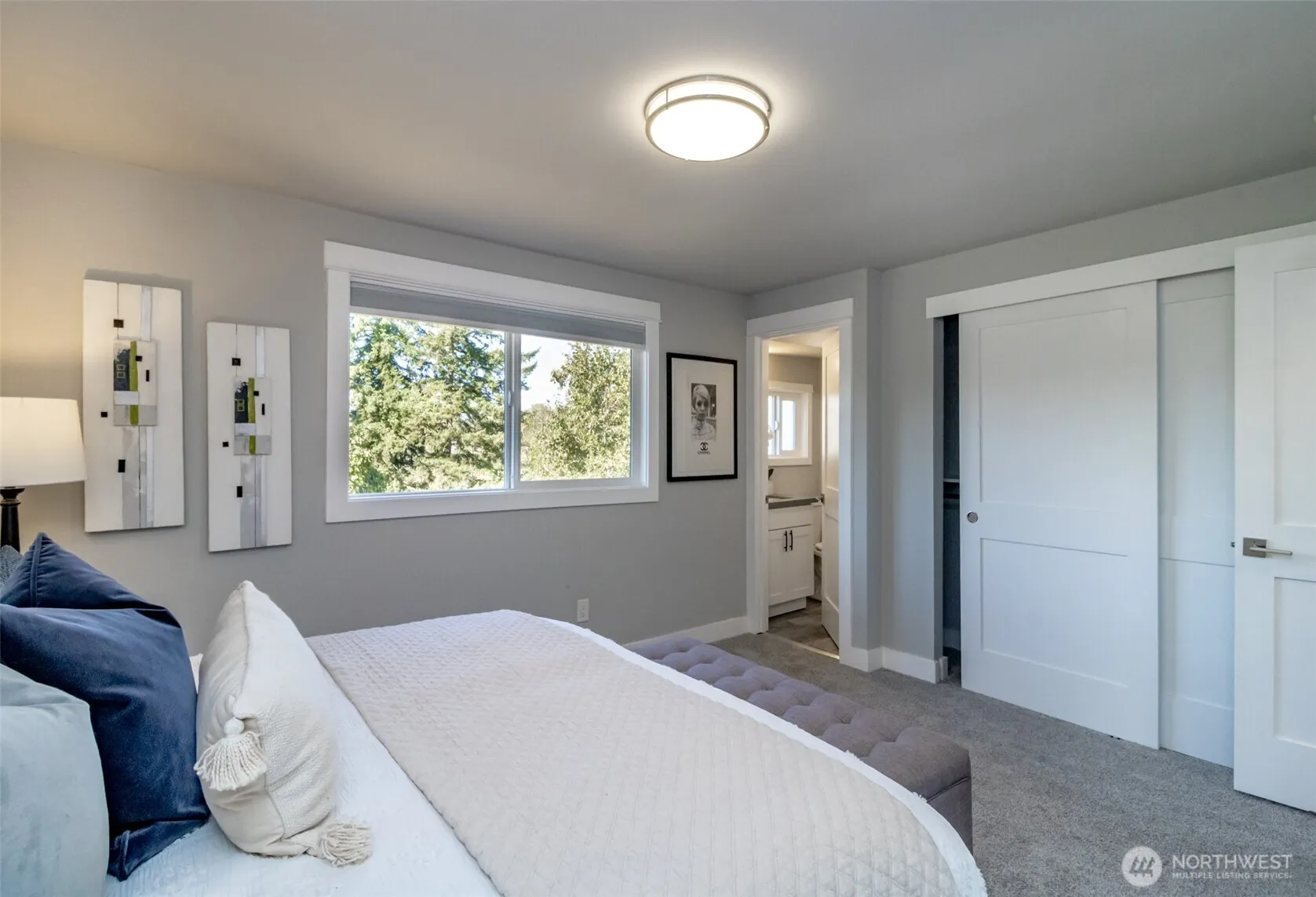 6701 15th Avenue SW, Seattle, WA 98106