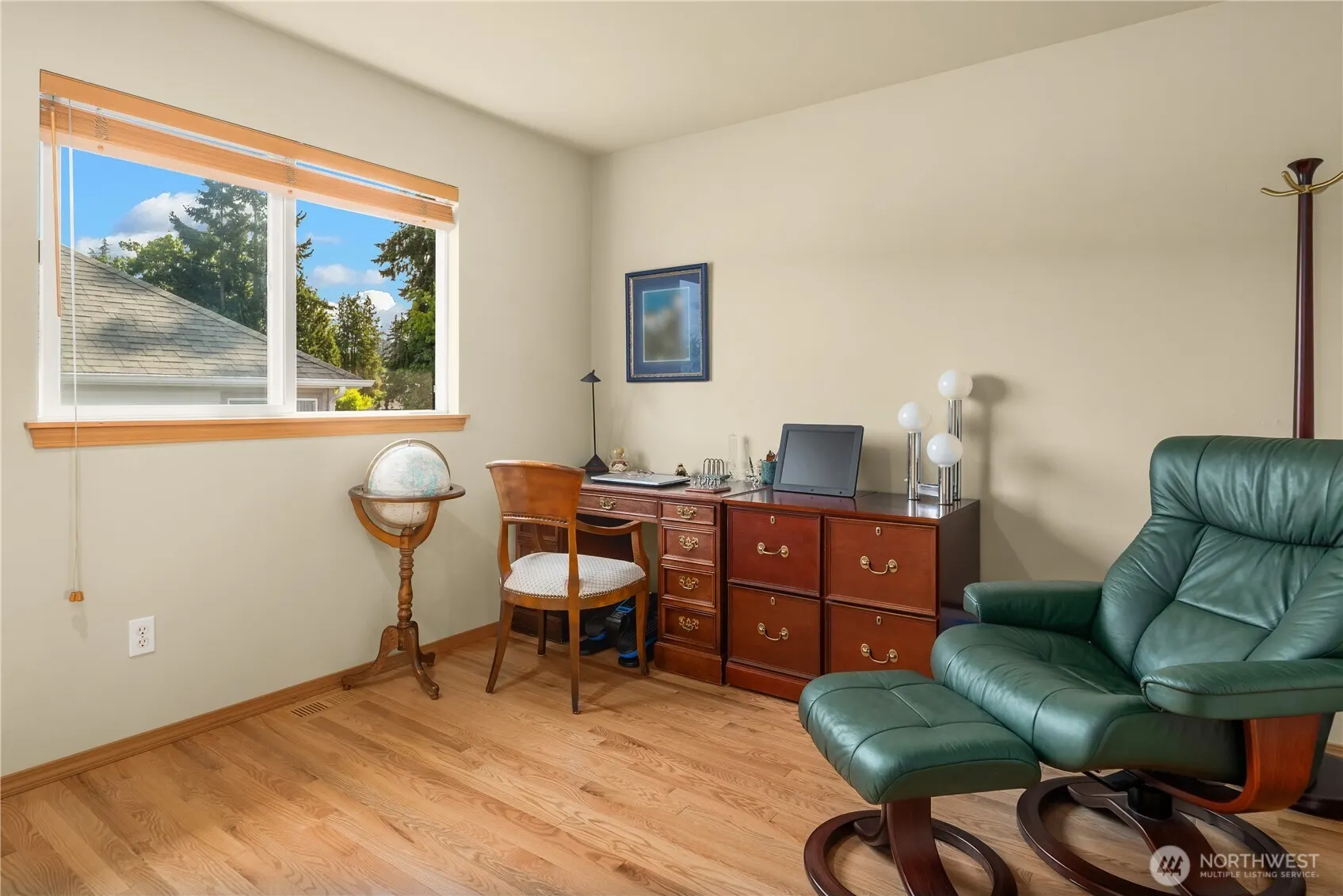 1320 N 38th Street , Renton, WA 98056