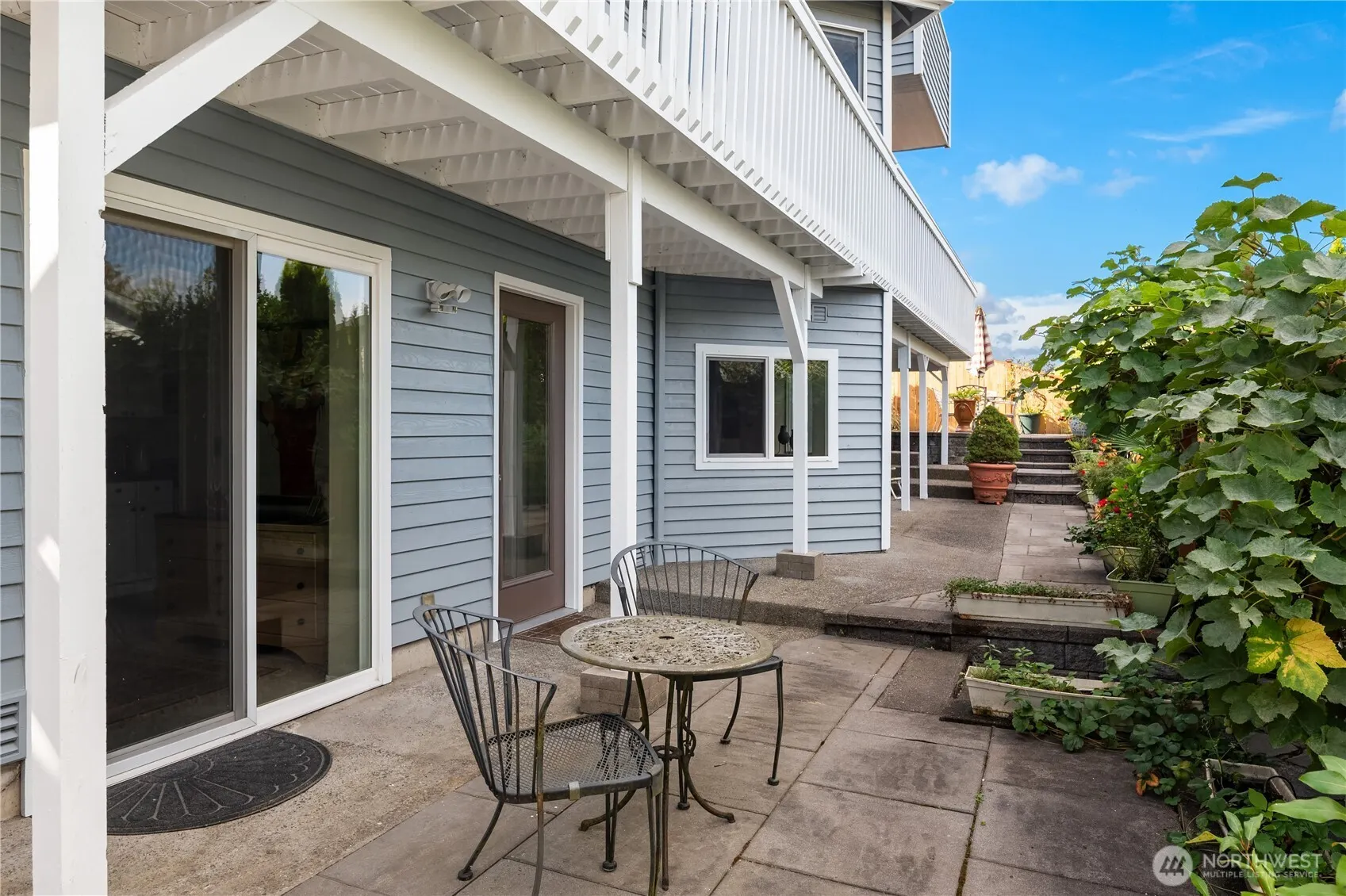 1320 N 38th Street , Renton, WA 98056