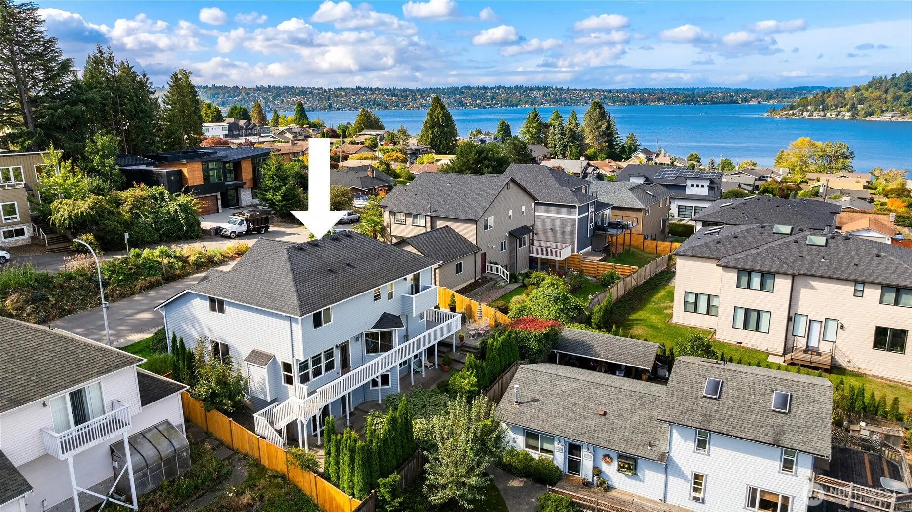 1320 N 38th Street , Renton, WA 98056