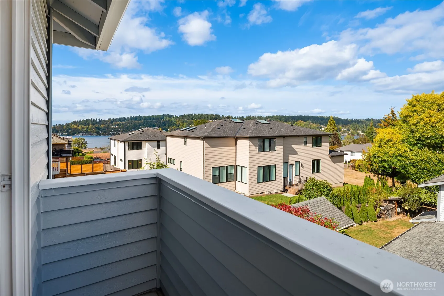 1320 N 38th Street , Renton, WA 98056