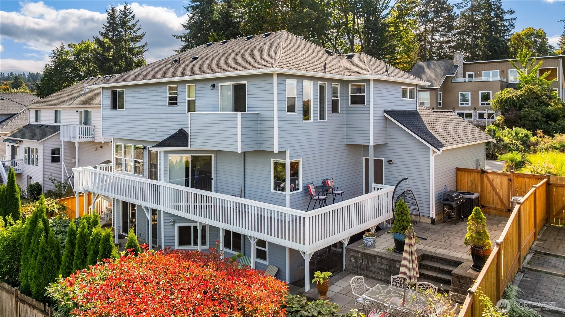 1320 N 38th Street , Renton, WA 98056