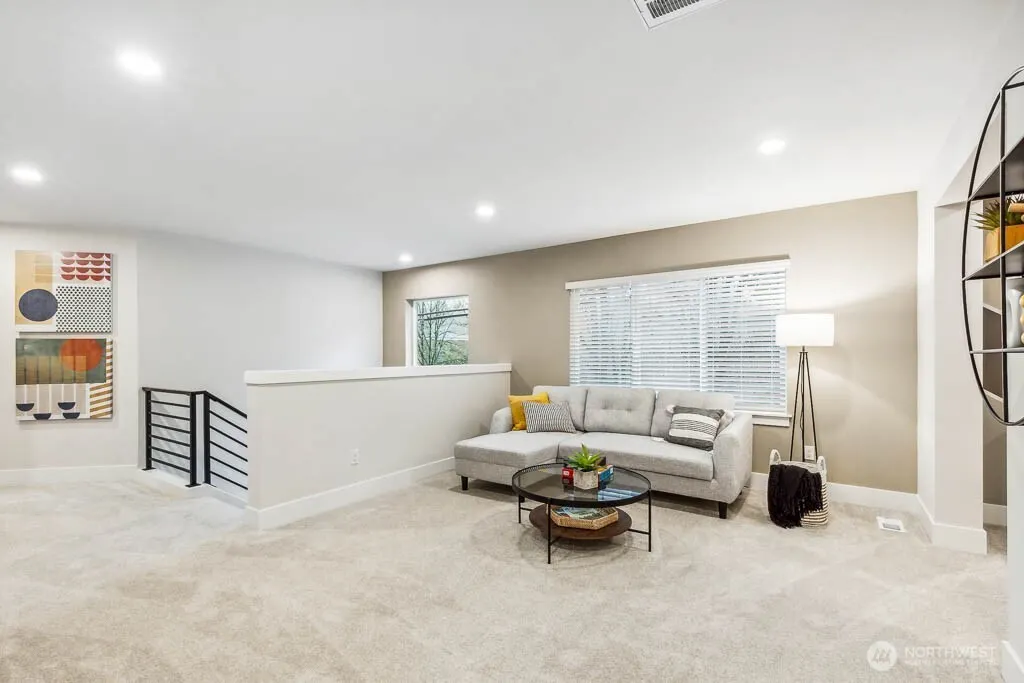 3802 194th Lane SE, Bothell, WA 98012