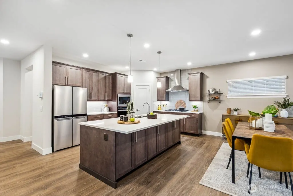 3802 194th Lane SE, Bothell, WA 98012