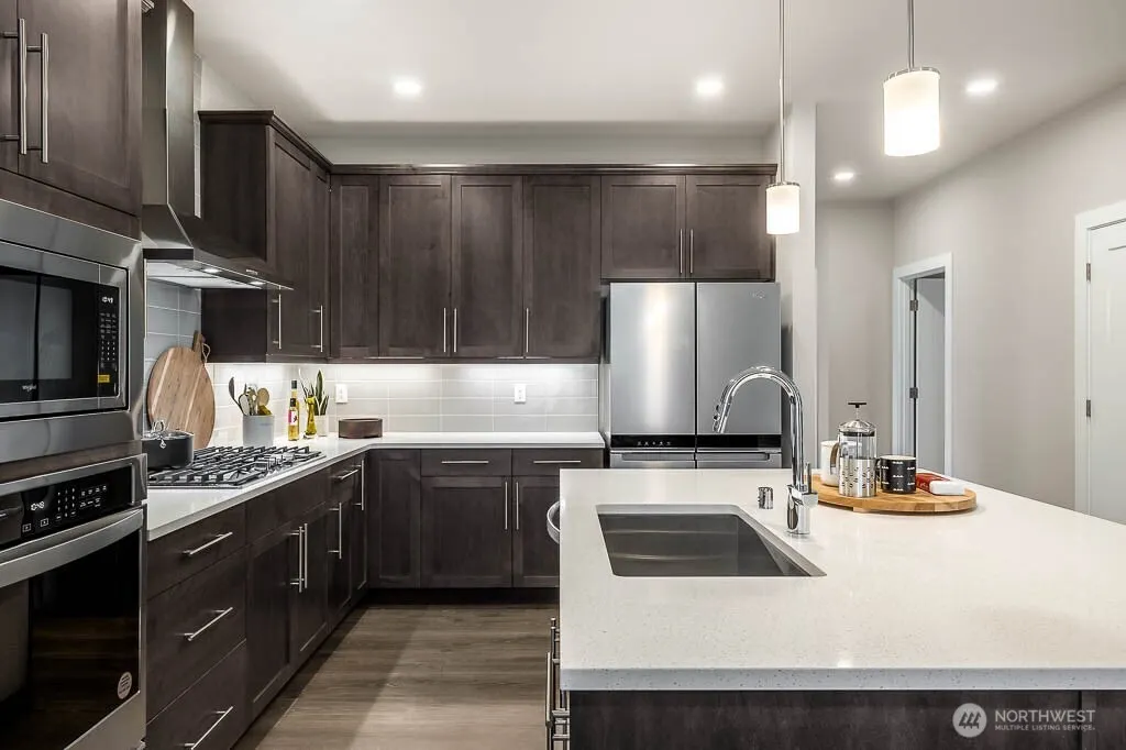 3808 194th Lane SE, Bothell, WA 98012