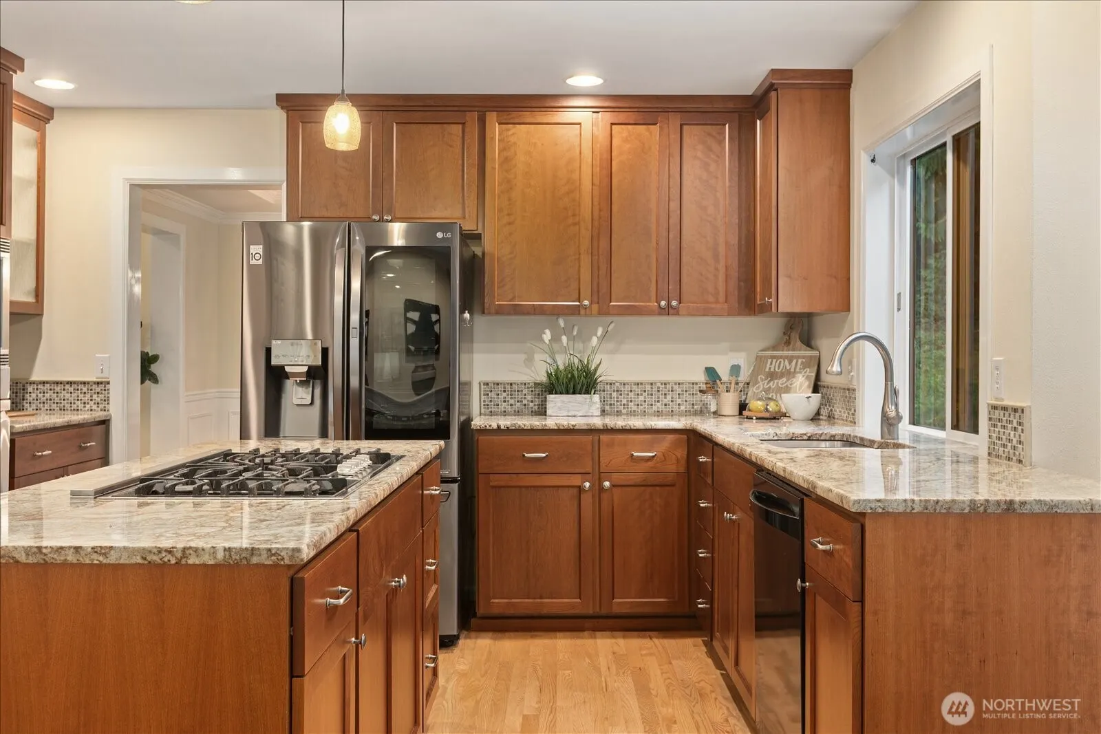 21407 NE 146th Place , Woodinville, WA 98077
