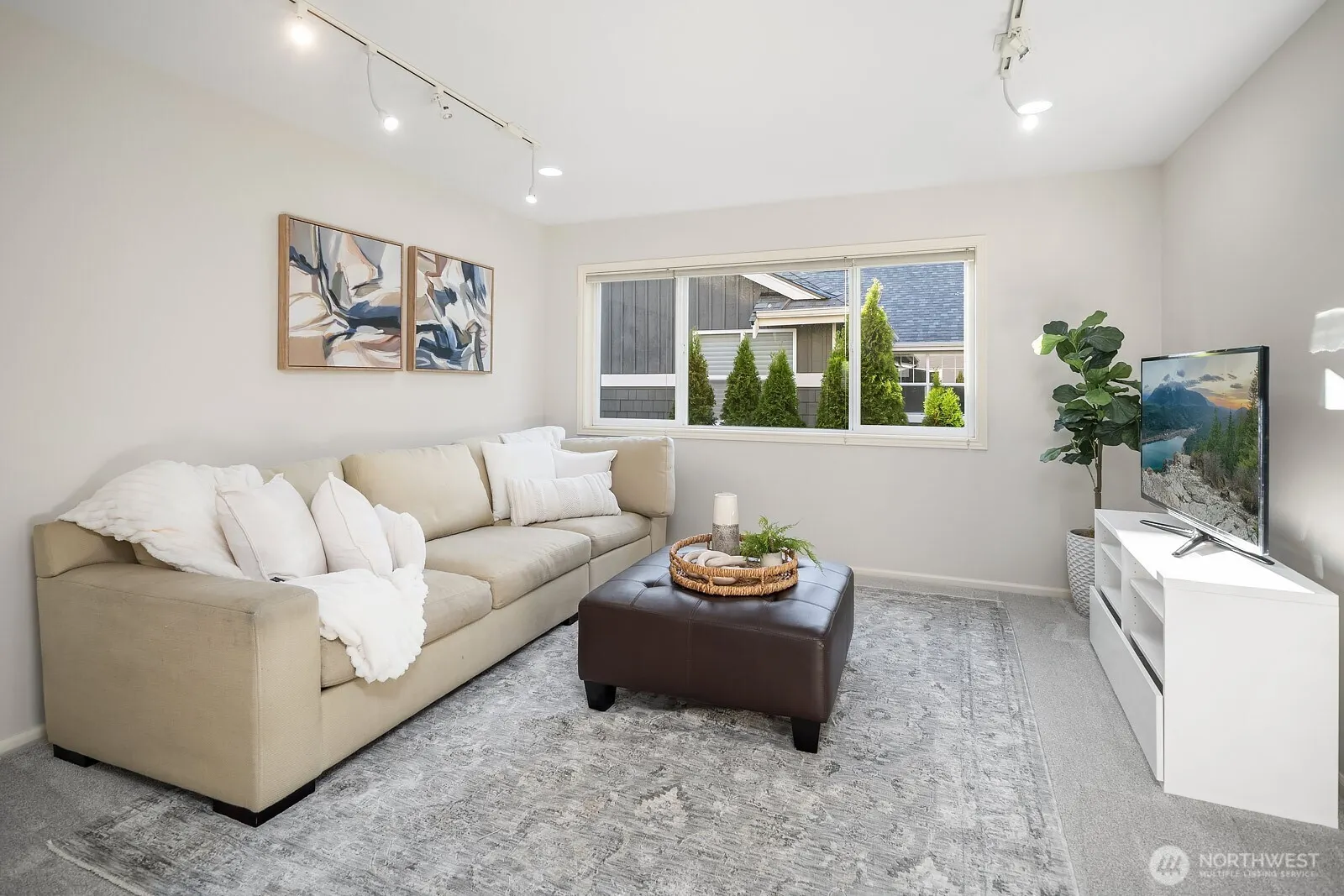 20921 SE 5th Street , Sammamish, WA 98074
