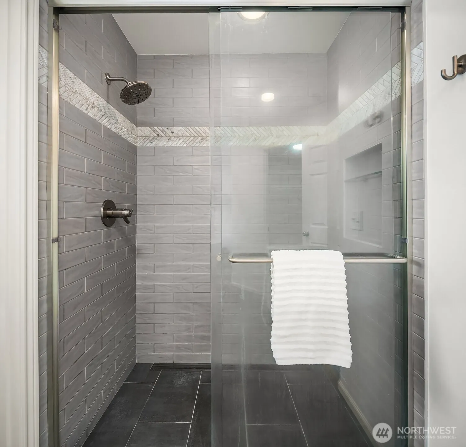 20921 SE 5th Street , Sammamish, WA 98074