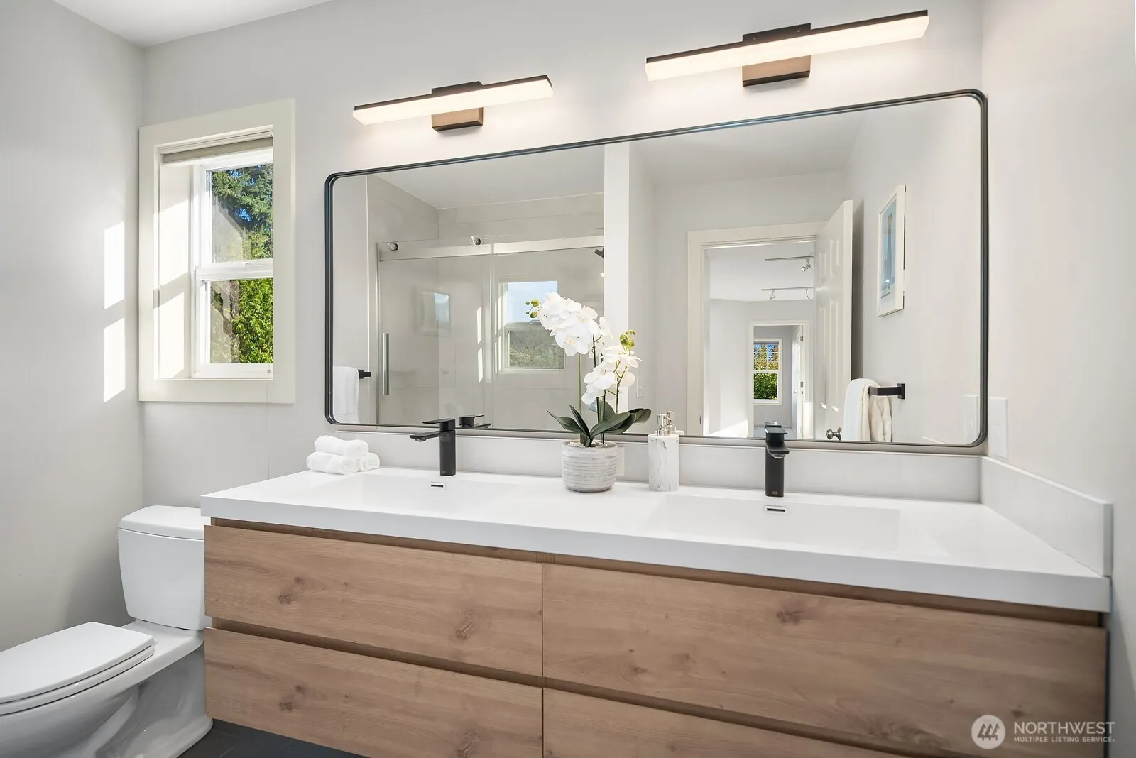 20921 SE 5th Street , Sammamish, WA 98074