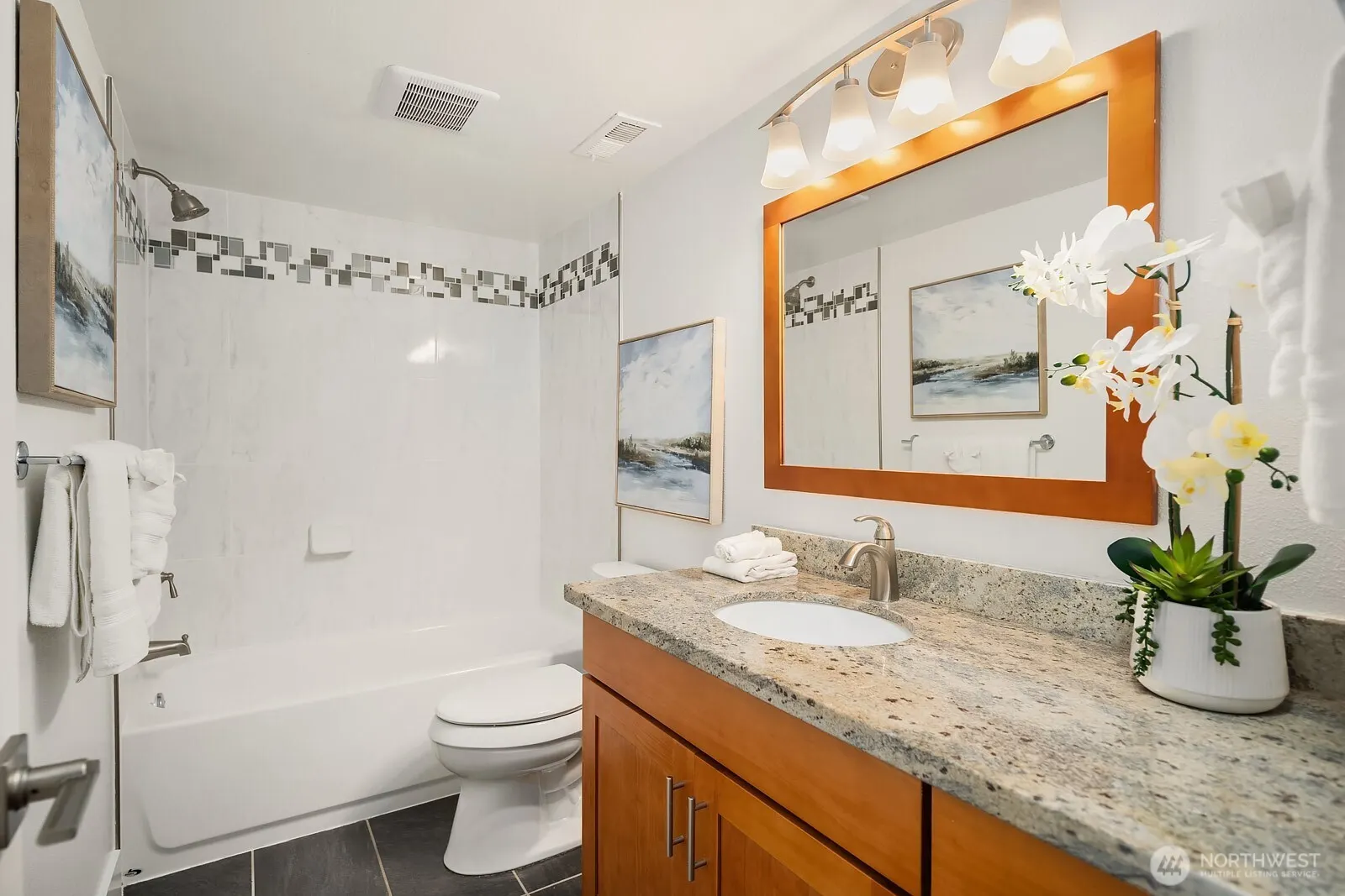 18669 NE 55th Way , Redmond, WA 98052