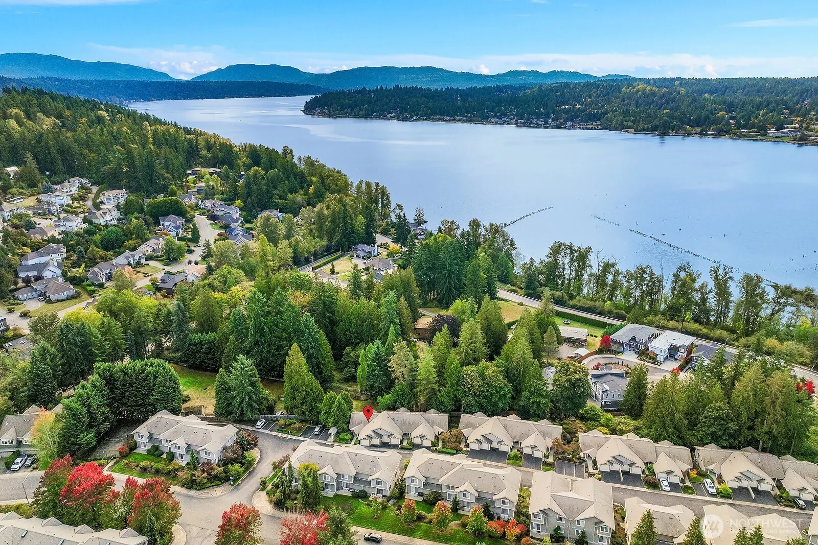 18669 NE 55th Way , Redmond, WA 98052