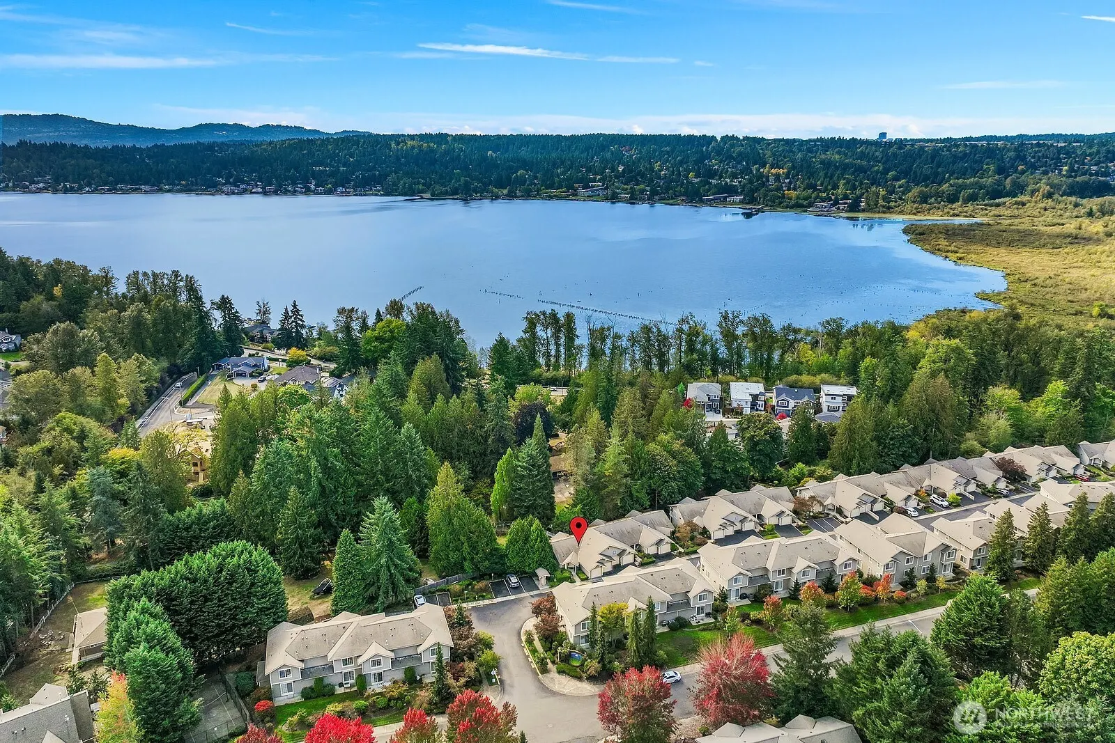 18669 NE 55th Way , Redmond, WA 98052