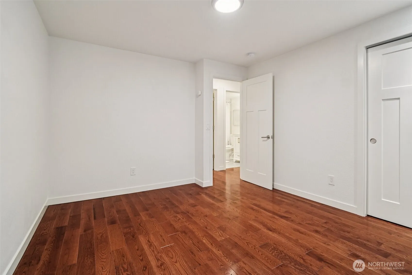 13204 NE 190th Place , Woodinville, WA 98072
