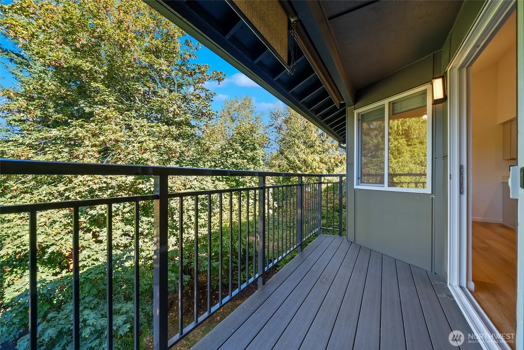 12719 NE 116th Street #E302, Kirkland, WA 98034