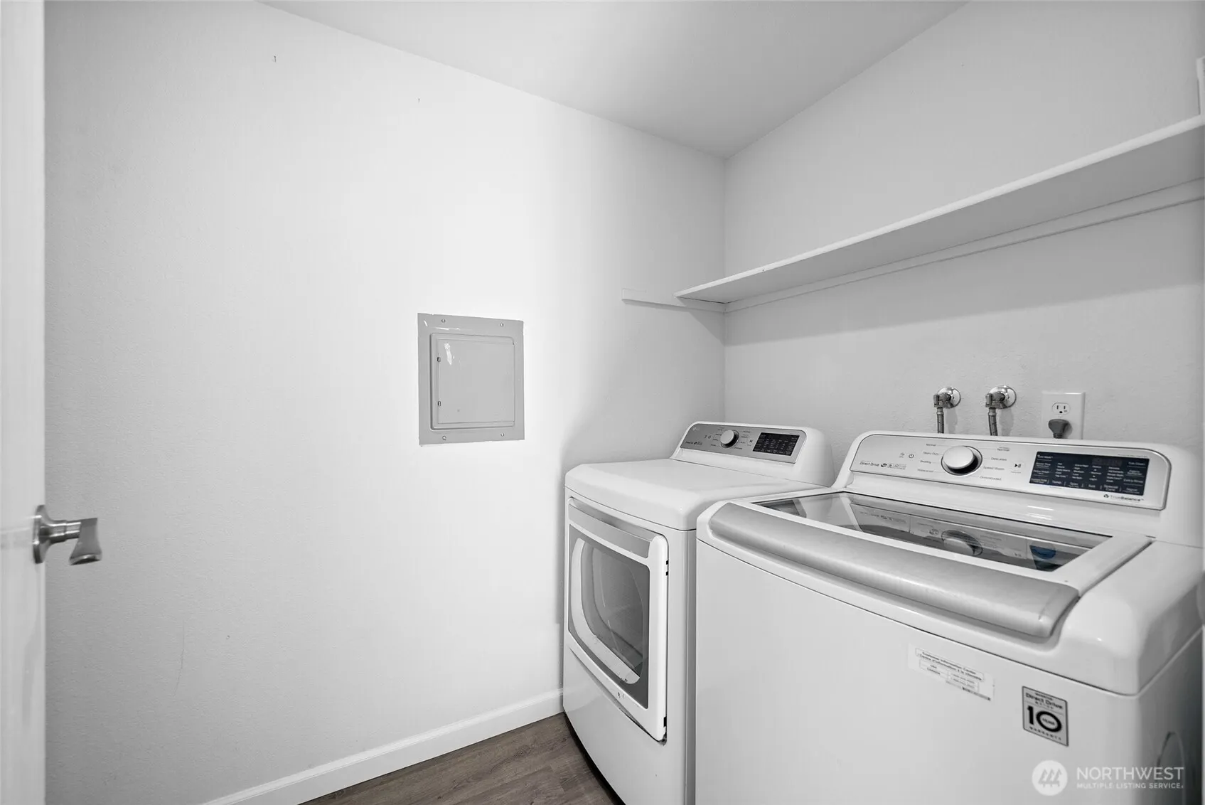 12719 NE 116th Street #E302, Kirkland, WA 98034