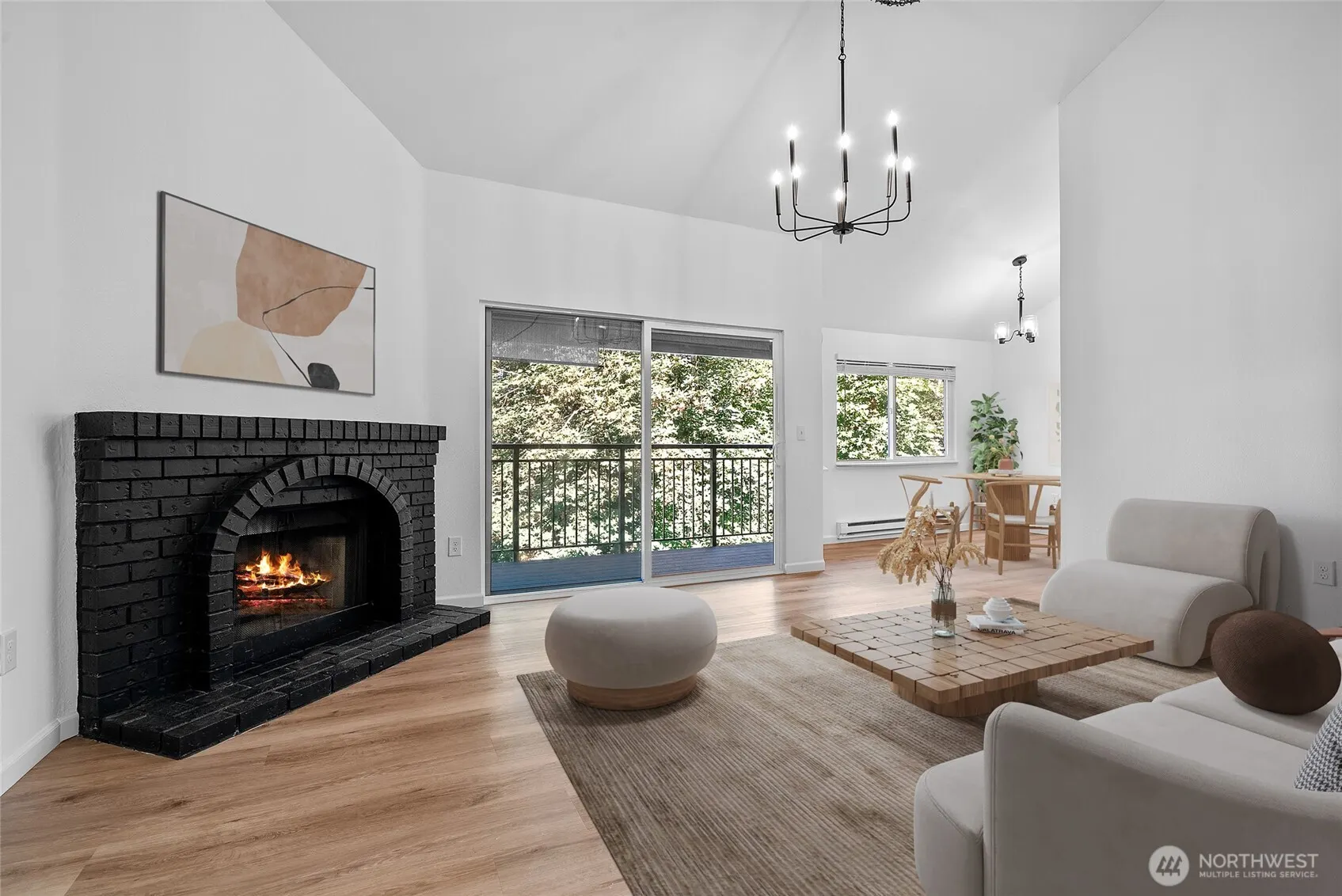 12719 NE 116th Street #E302, Kirkland, WA 98034