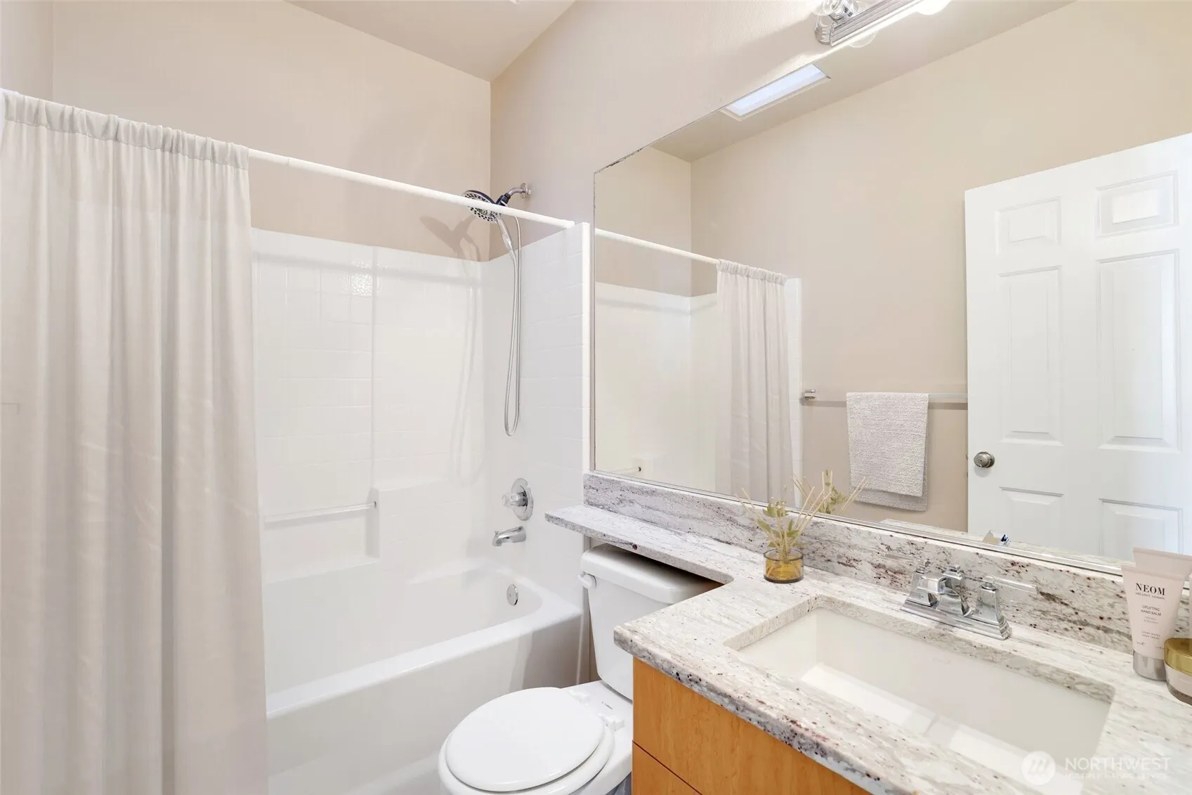 5025 Davis Place S #B, Renton, WA 98055