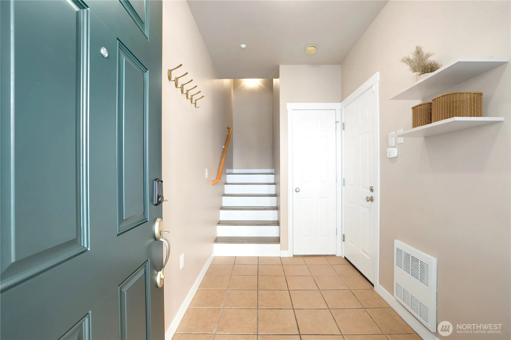 5025 Davis Place S #B, Renton, WA 98055