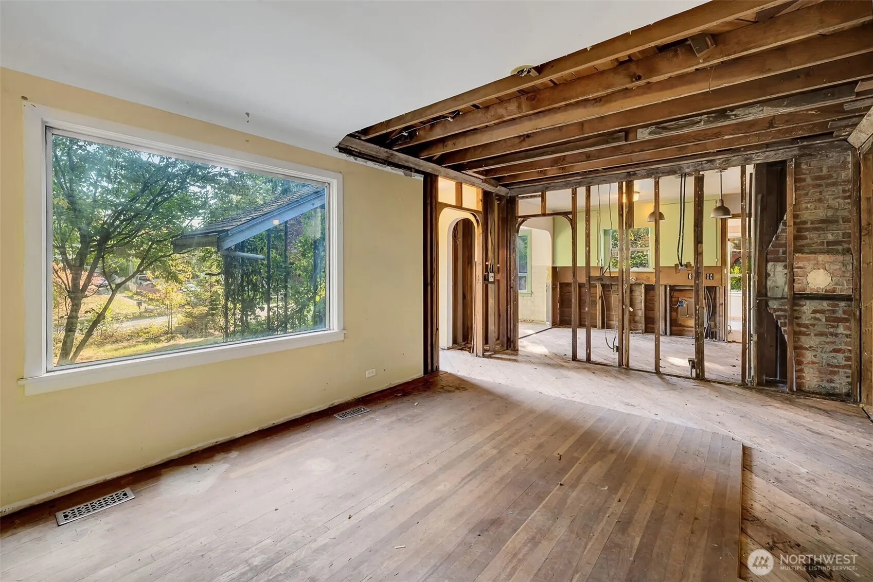 12015 8th Avenue S, Seattle, WA 98168