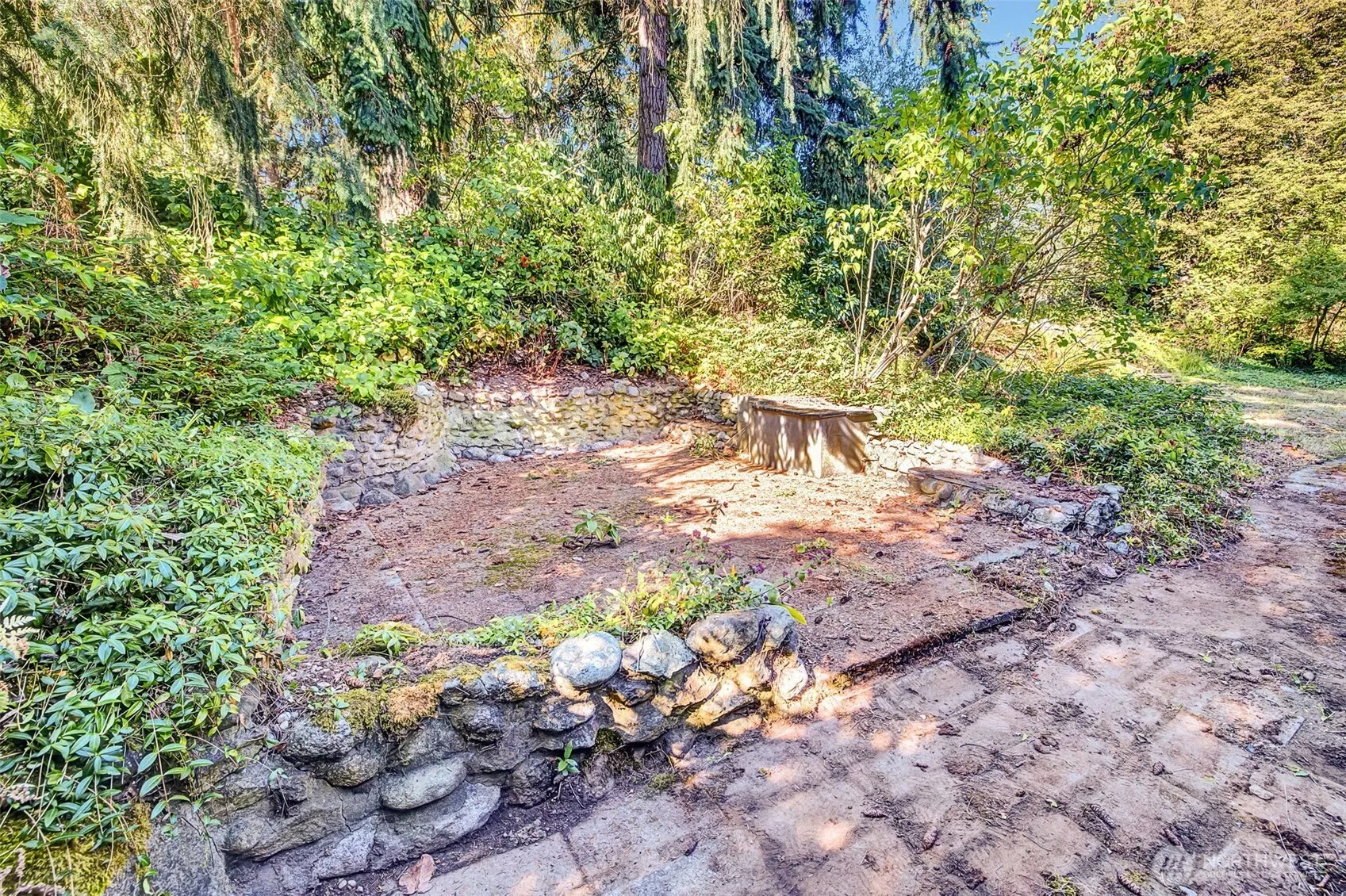 12015 8th Avenue S, Seattle, WA 98168