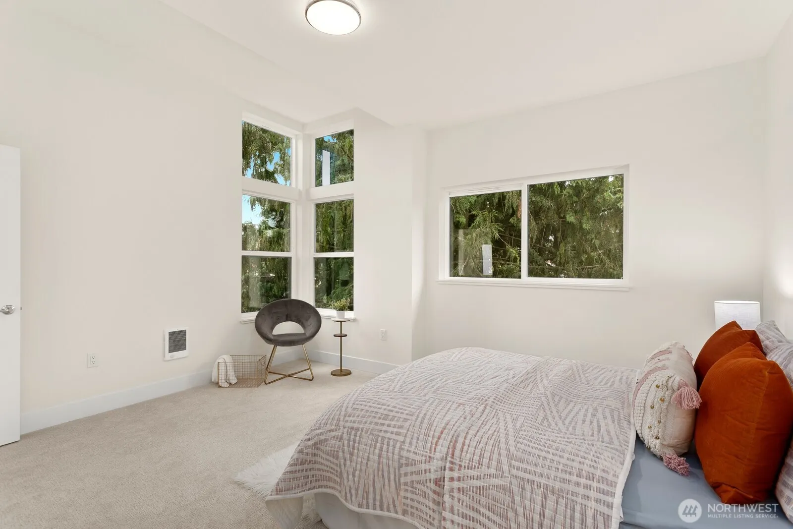 117 Wells Avenue S #A, Renton, WA 98057