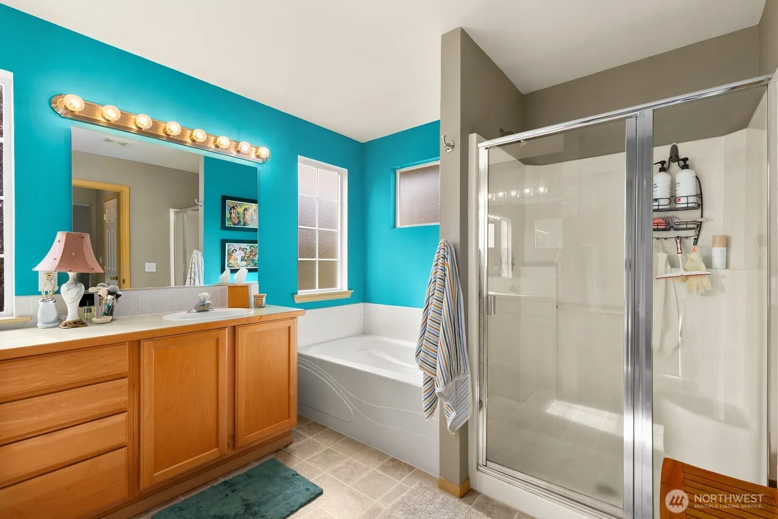 17928 15th Avenue W, Lynnwood, WA 98037