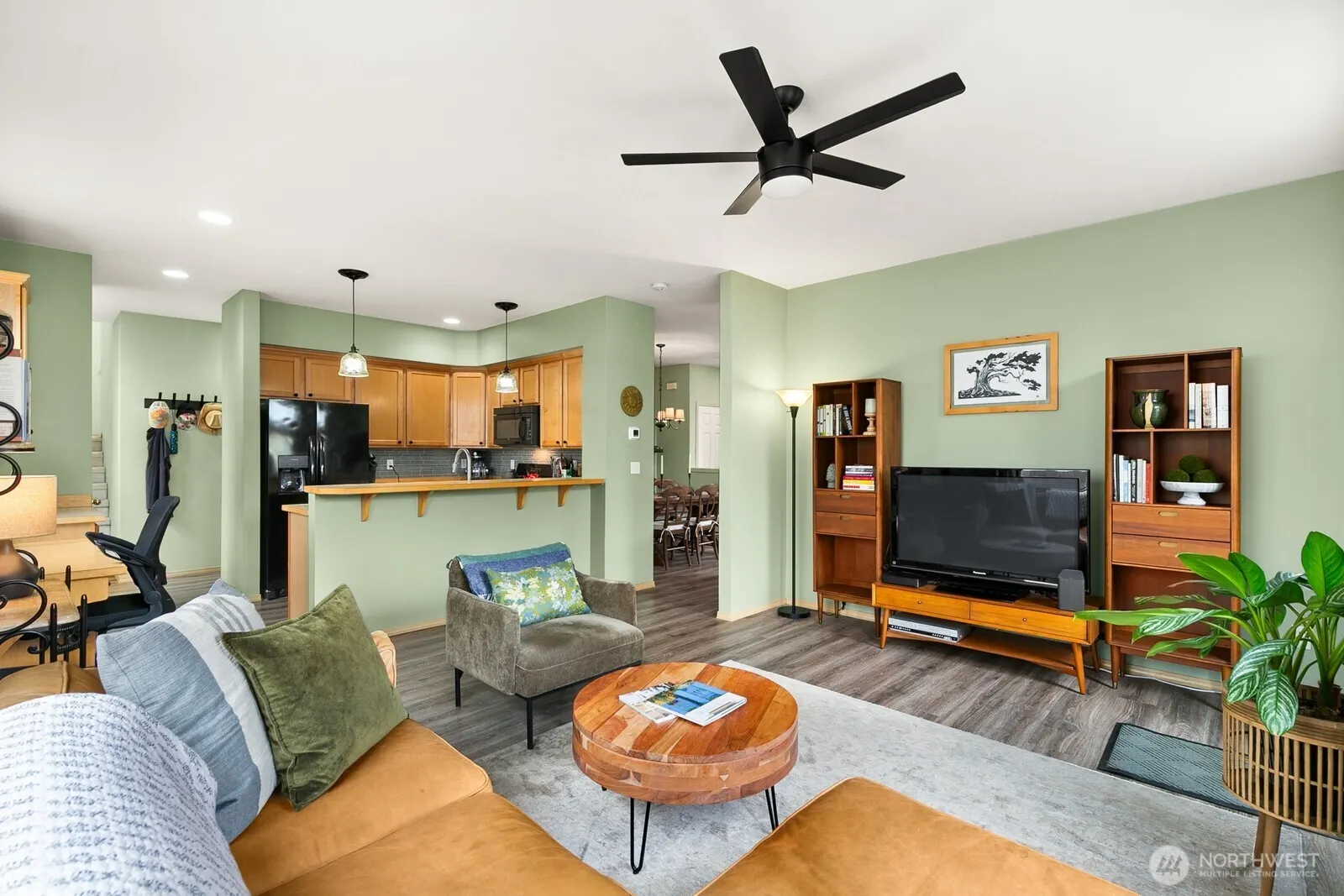 17928 15th Avenue W, Lynnwood, WA 98037