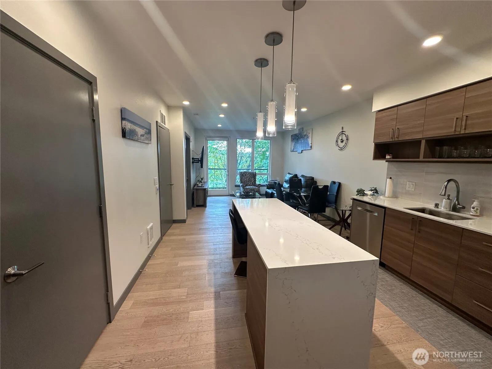 11903 NE 128th Street #415, Kirkland, WA 98034