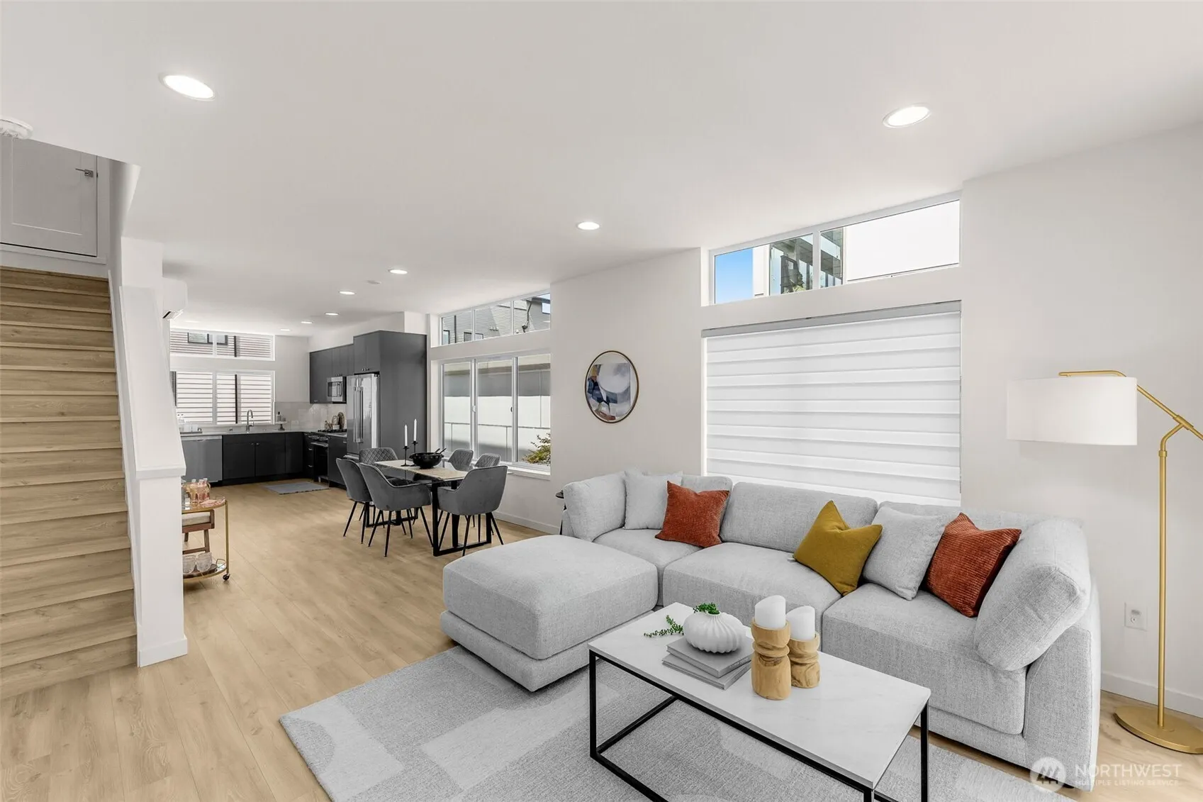8337 C 12th Avenue NW, Seattle, WA 98117