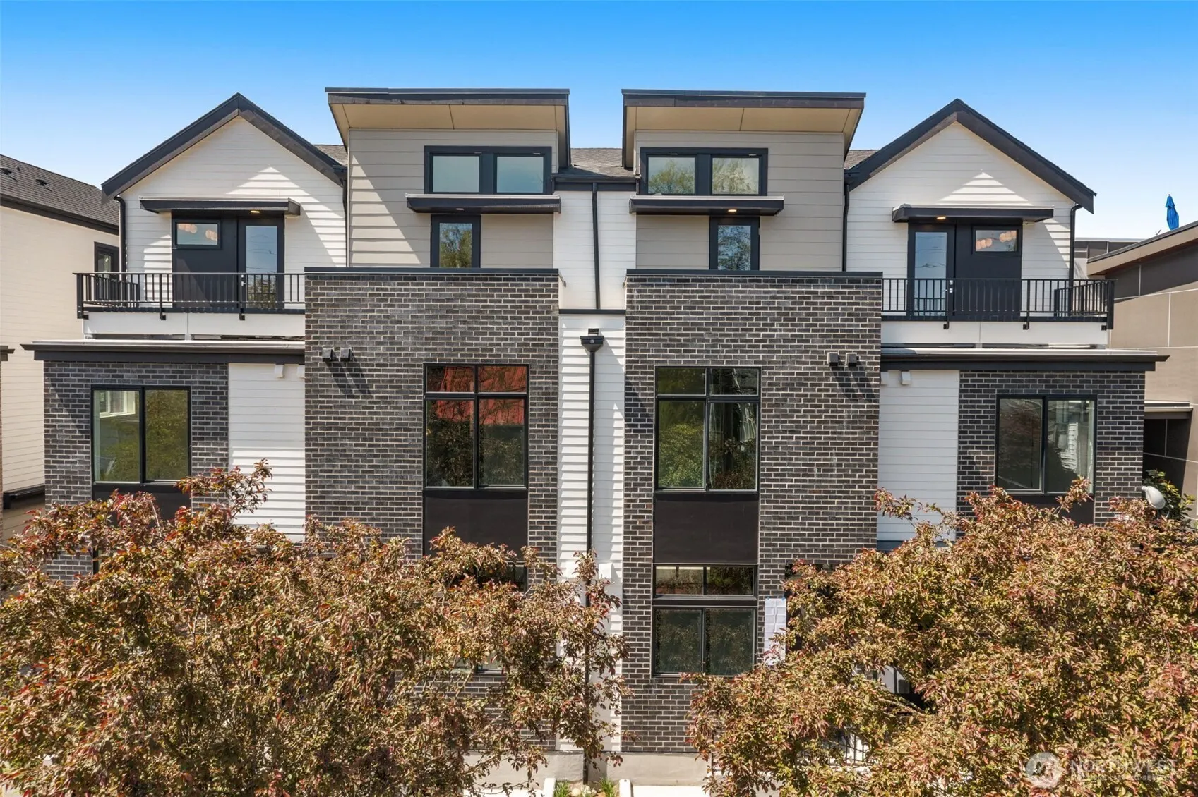 8337 C 12th Avenue NW, Seattle, WA 98117