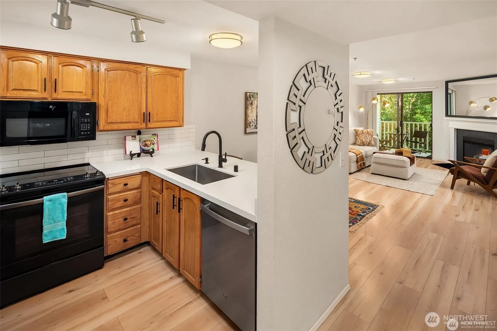 25120 98th Place S #A202, Kent, WA 98030