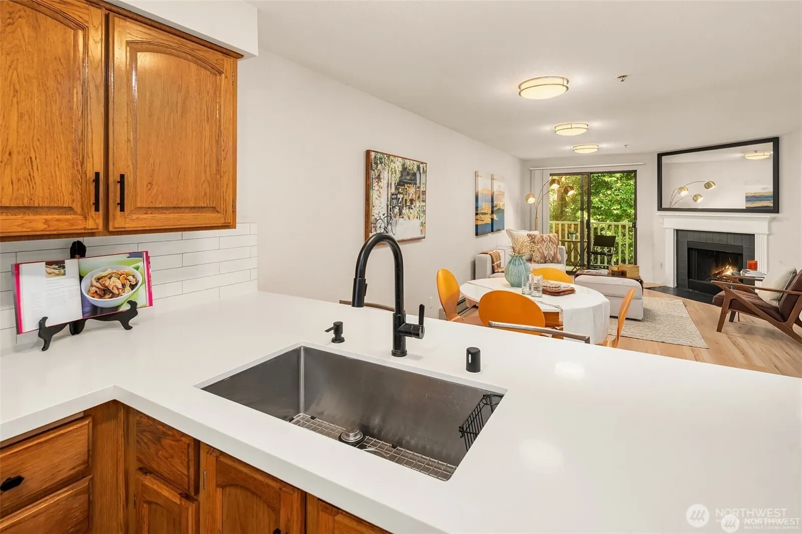 25120 98th Place S #A202, Kent, WA 98030