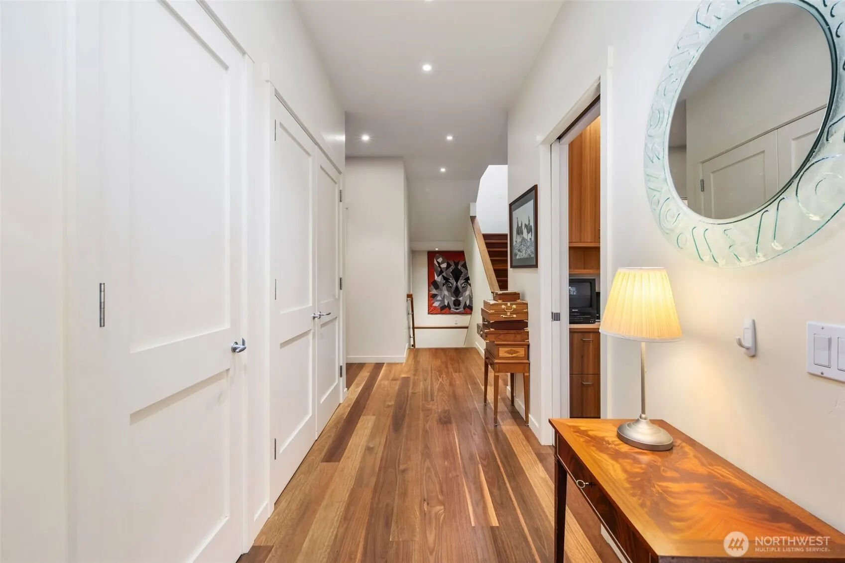4712 SW Brace Point Drive , Seattle, WA 98136-2612