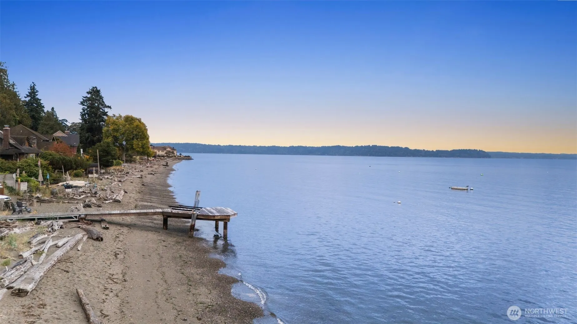 4712 SW Brace Point Drive , Seattle, WA 98136-2612